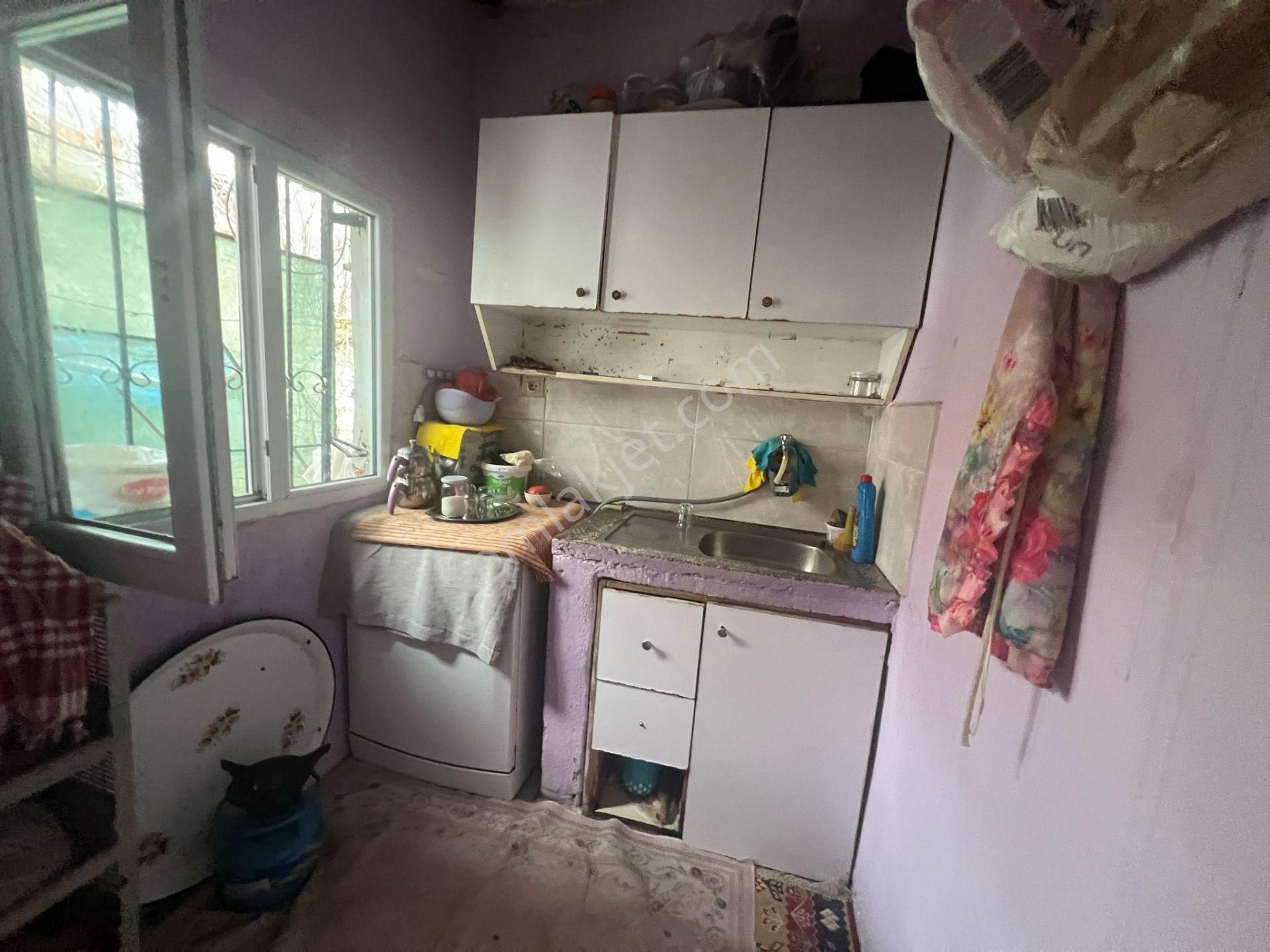 Acil Konak Gürçeşme Cadde Yakını 2 Katlı 95m2 Müstakıl 2 Katlı Ev - Görsel 6