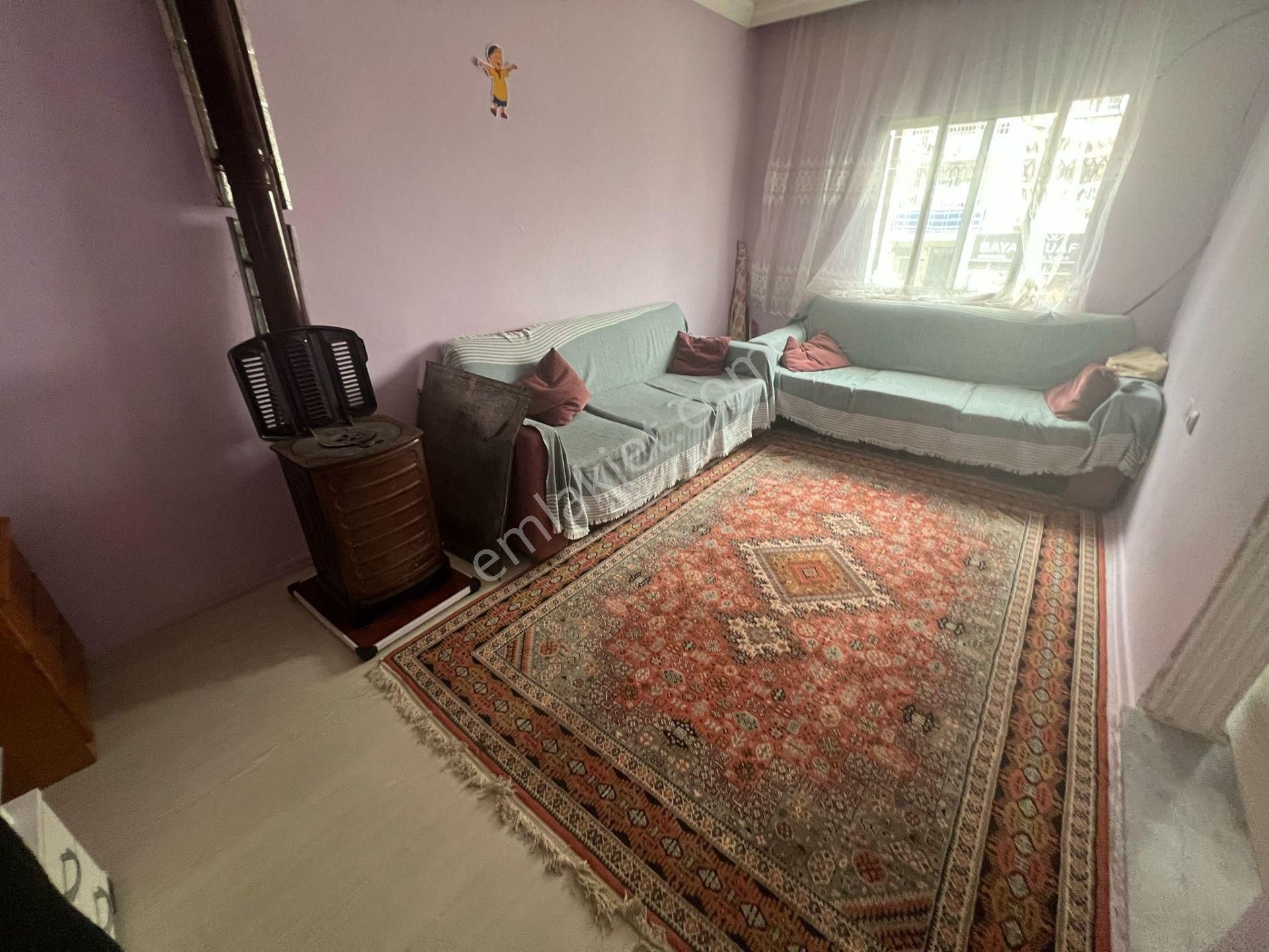 Acil Konak Gürçeşme Cadde Yakını 2 Katlı 95m2 Müstakıl 2 Katlı Ev - Görsel 8