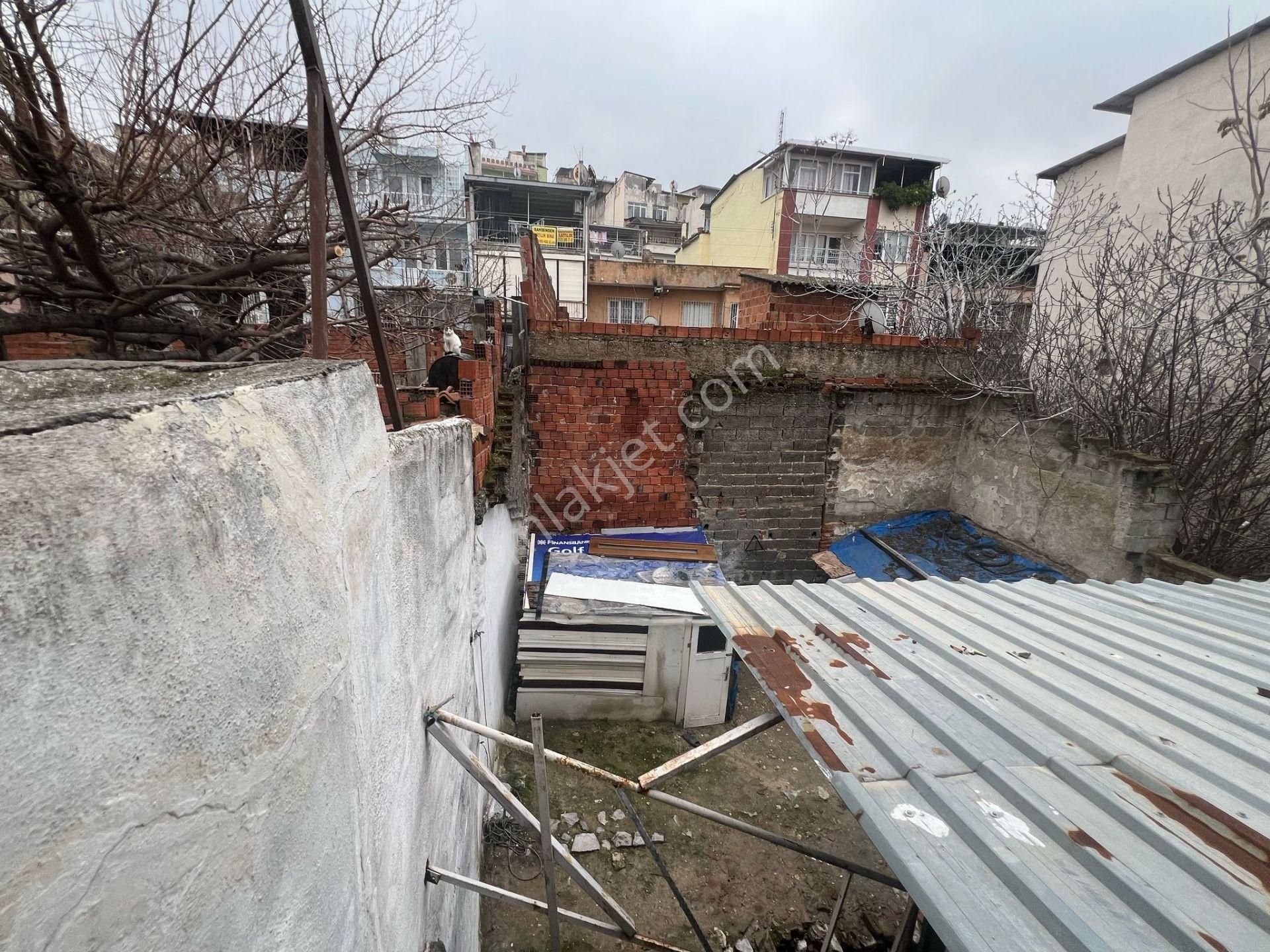 Acil Konak Gürçeşme Cadde Yakını 2 Katlı 95m2 Müstakıl 2 Katlı Ev - Görsel 20