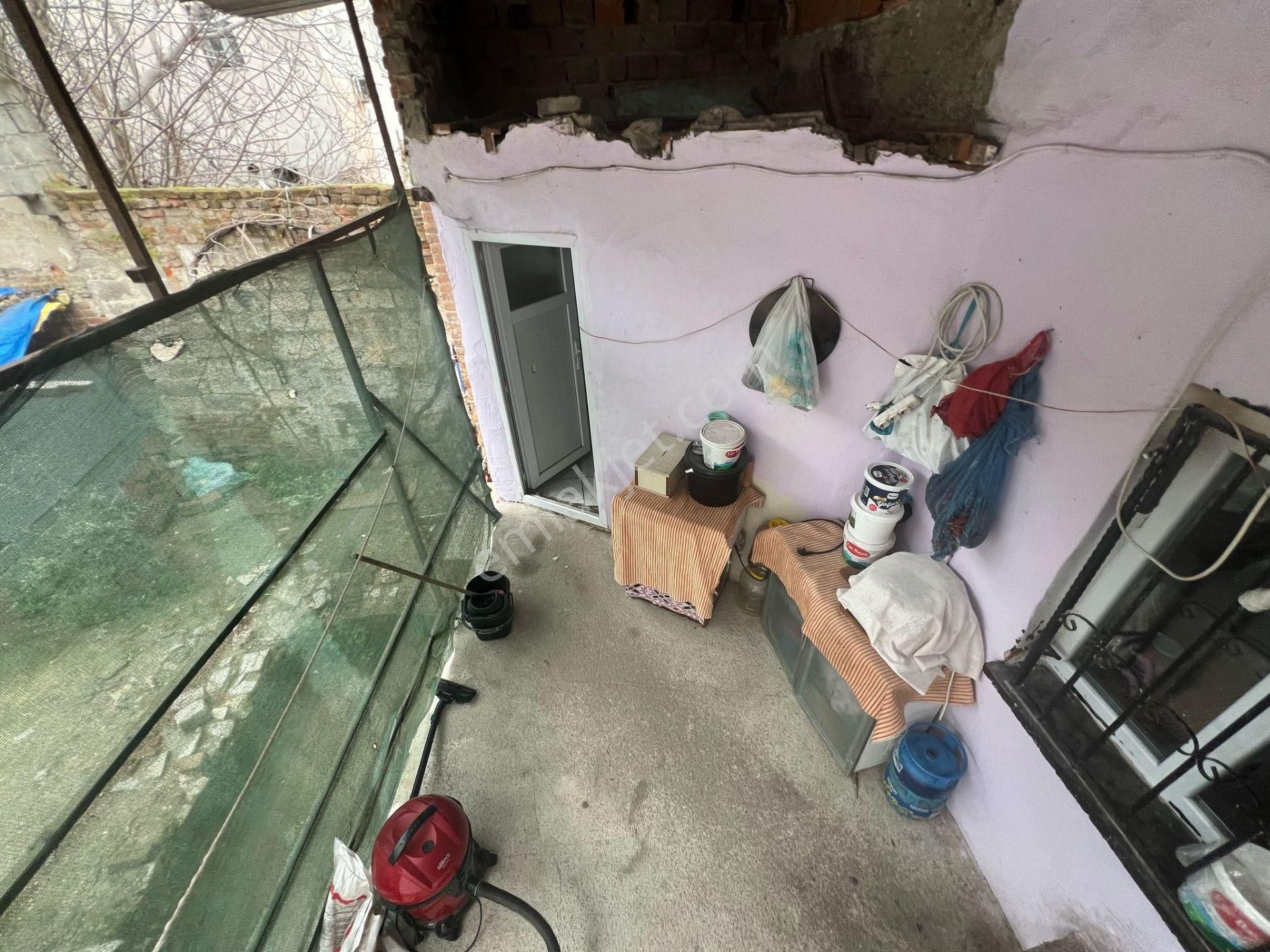 Acil Konak Gürçeşme Cadde Yakını 2 Katlı 95m2 Müstakıl 2 Katlı Ev - Görsel 14