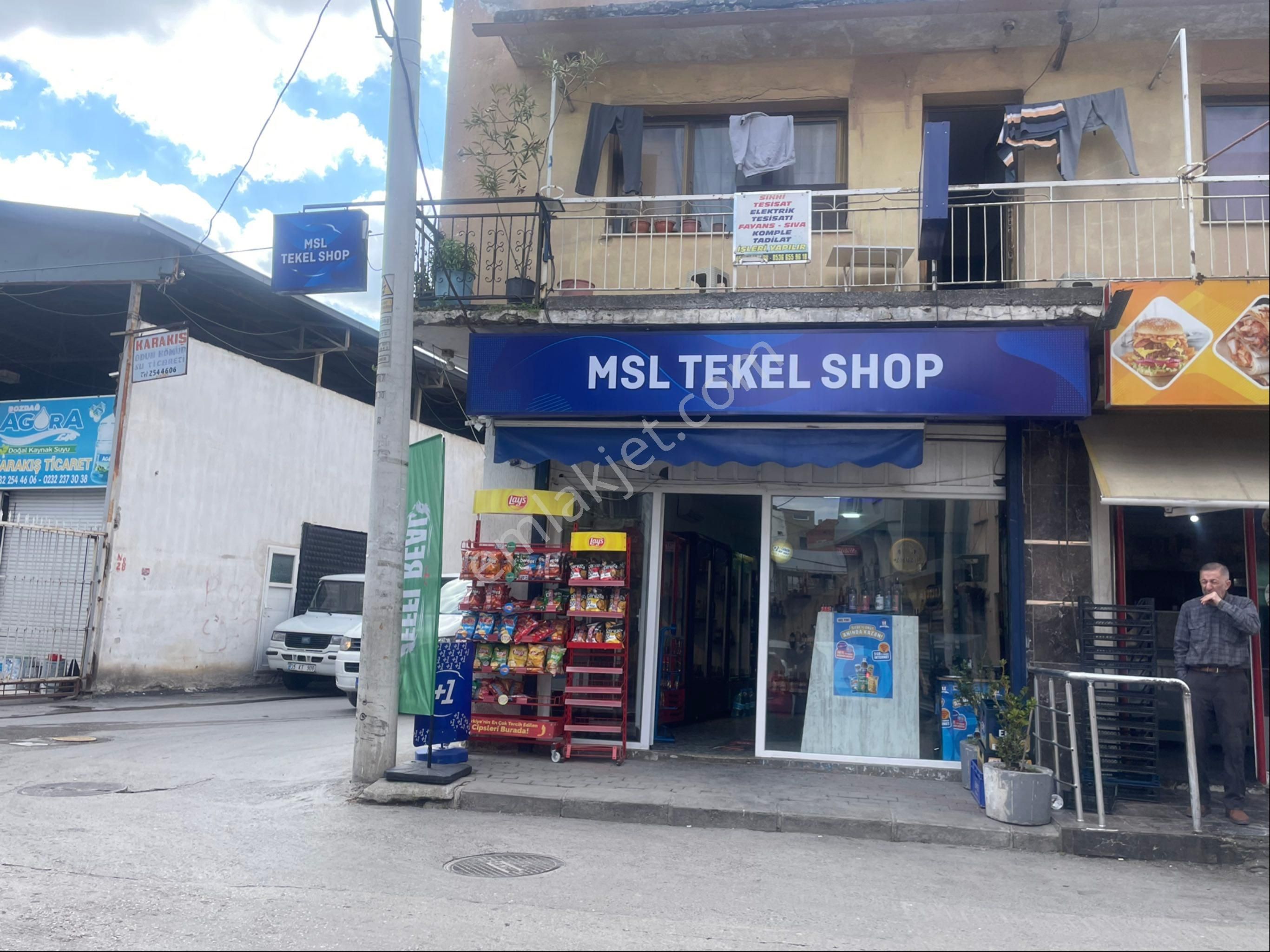 Devirli Satılık Tekel Büfesi ,karabağlar Uğur Mumcu Da Yeşillik Cad. Yakın