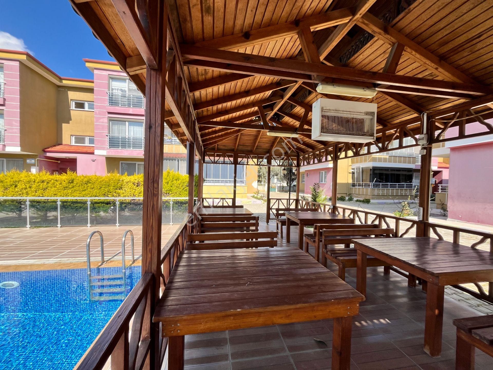 Seferihisar Gözsüzler Bölgesinde, Havuzlu Site İçerisinde 3+1 Satılık Daire - Görsel 34