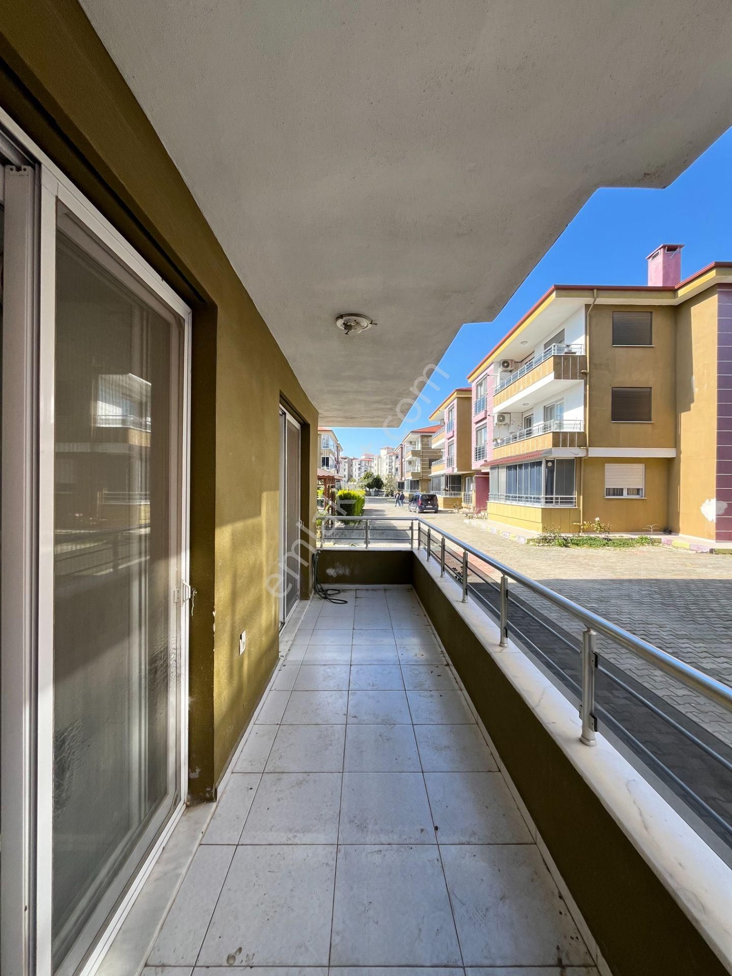 Seferihisar Gözsüzler Bölgesinde, Havuzlu Site İçerisinde 3+1 Satılık Daire - Görsel 12