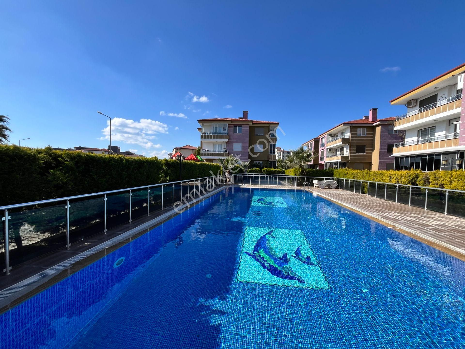 Seferihisar Gözsüzler Bölgesinde, Havuzlu Site İçerisinde 3+1 Satılık Daire - Görsel 2