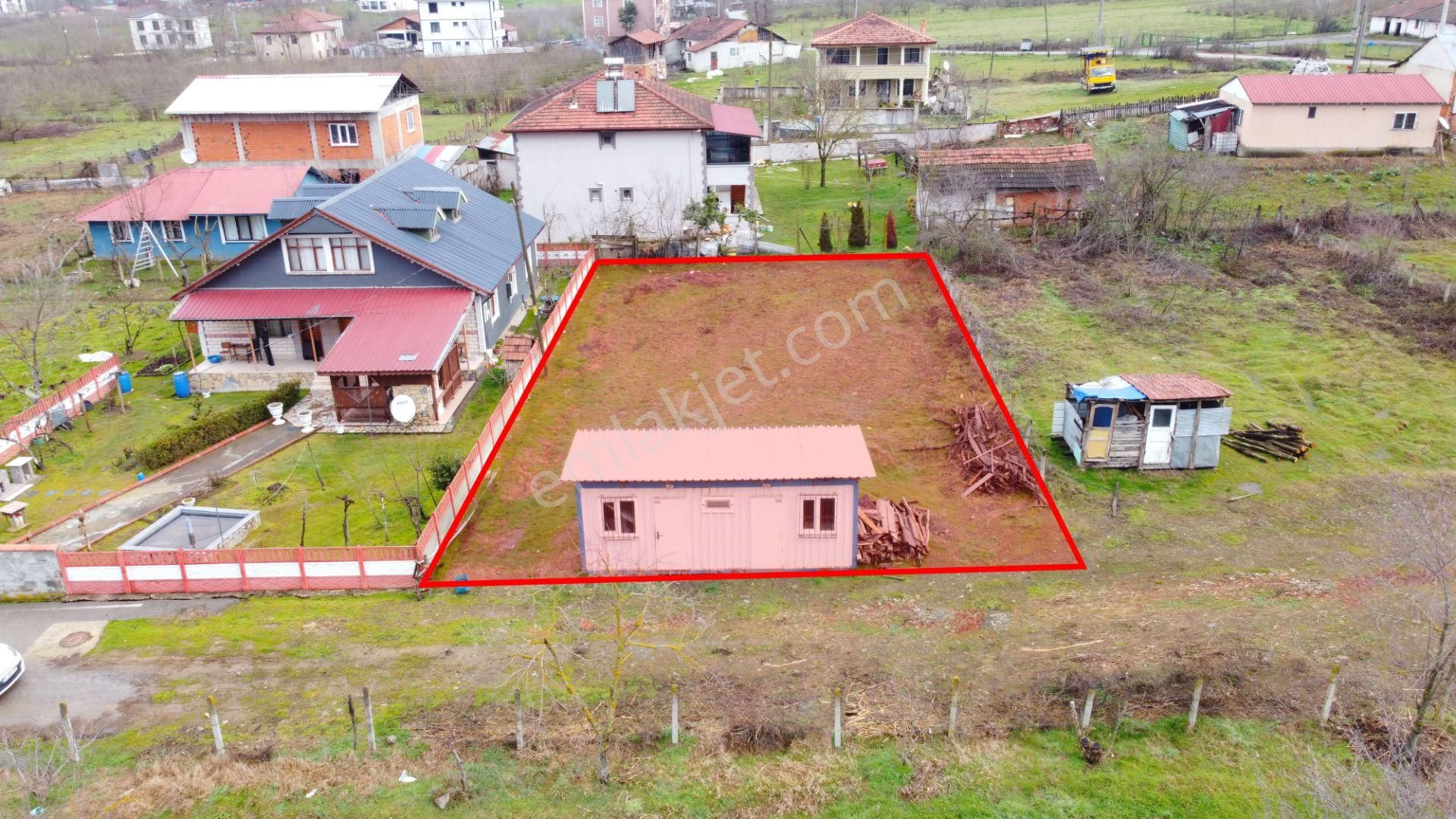 Düzce Merkez Çakırlar Satılık Konut İmarlı Çakırlar Mh.de Villa Yapımına Uygun 407 M2 Satılık Arsa