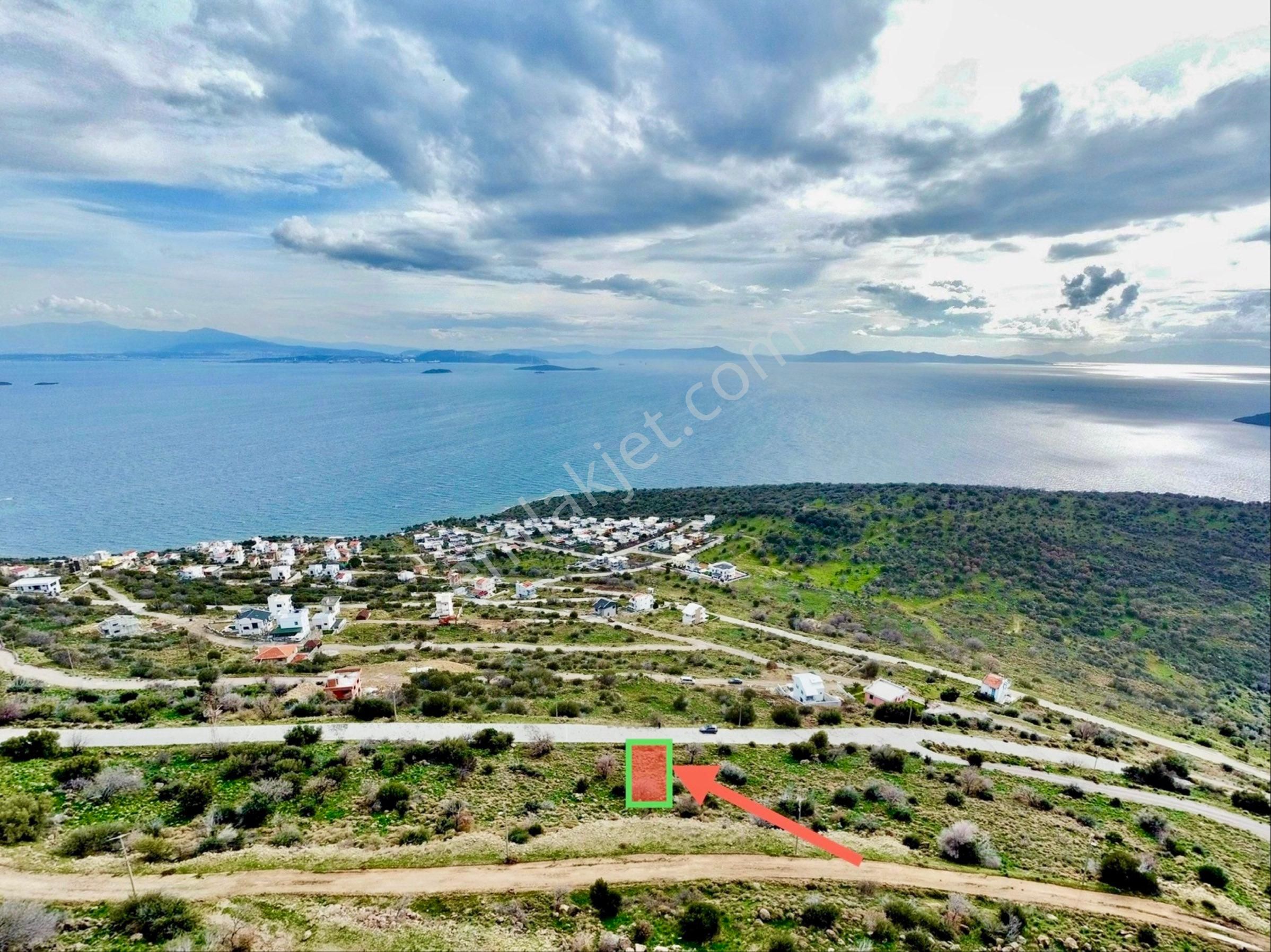 Dikili Çandarlı Satılık Villa İmarlı Eyko Kapanmaz Panoramik Deniz Man. 162 M2 1/2 Arsa Hissesi