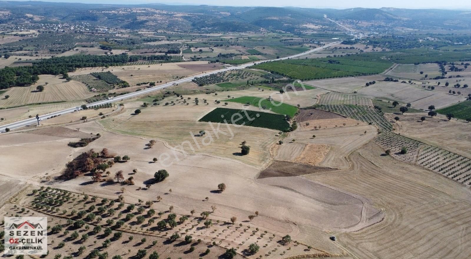 Çanakkale Merkez Gökçalı Köyü Satılık Tarla Çanakkale Gökçalı Anayola Bir Parsel Satılık Arazi