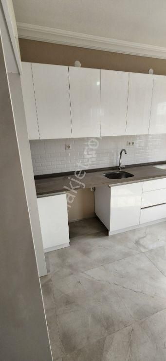 Okullar Bölgesinde Oturuma Hazır Satılık Daire - Görsel 15