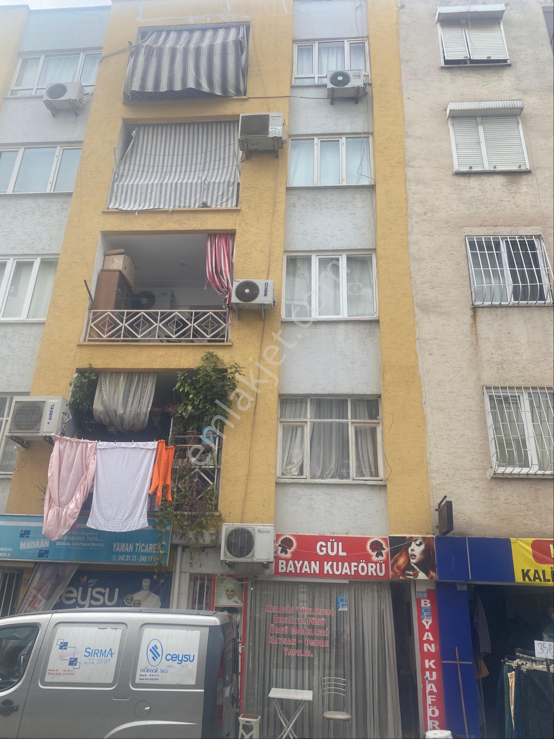 Şarampol Üçgende Satılık 60 M2 İşyeri - Görsel 16