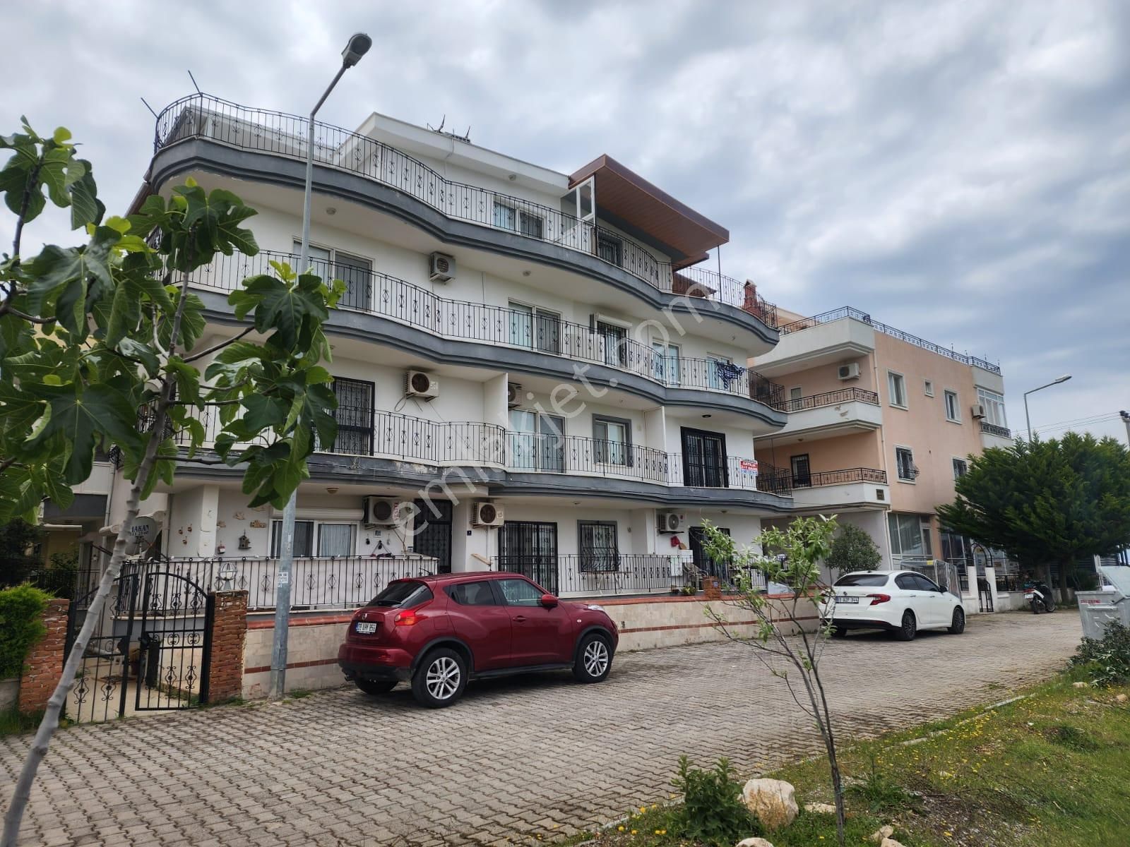 Satılık 2+1 Açık Mutfak Arakat'ta Denize 100 Metre Yürüme Mesafesinde Daire ! ( Ek: 1264
