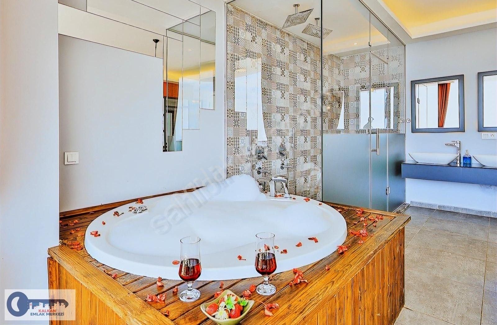 Kaş Kalkan Merkez'de Sonsuz Havuzlu 3+1 Lüks Villa - Görsel 17