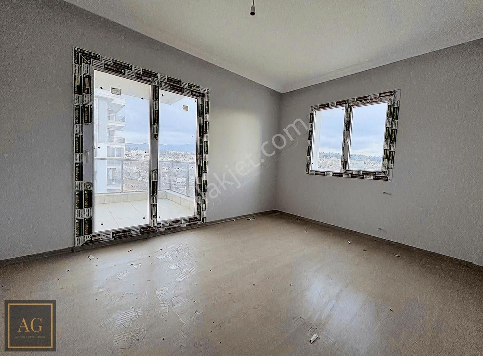 Menemen Ahıhıdır Satılık Daire İzmir Menemen Site İçi %80 Konut Kredisine Uygun Satılık 3+1