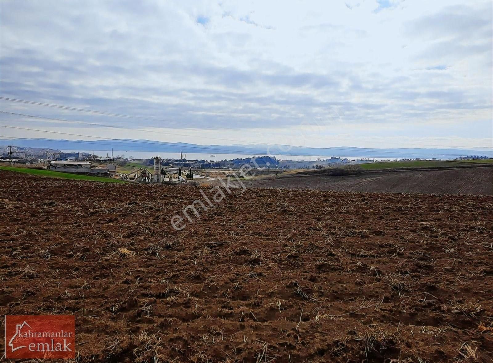 Gelibolu Alaeddin Satılık Tarla Çanakkale Gelibolu Alaeddin Mahallesi Satılık 14.000 M2 Satılık