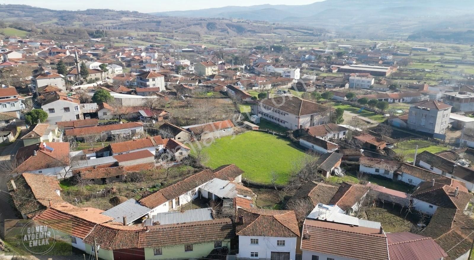 Yenice Araovacık Köyü Satılık Konut İmarlı Kaz Dağlarında Köy İçi 1344 M2 Muhteşem Arsa