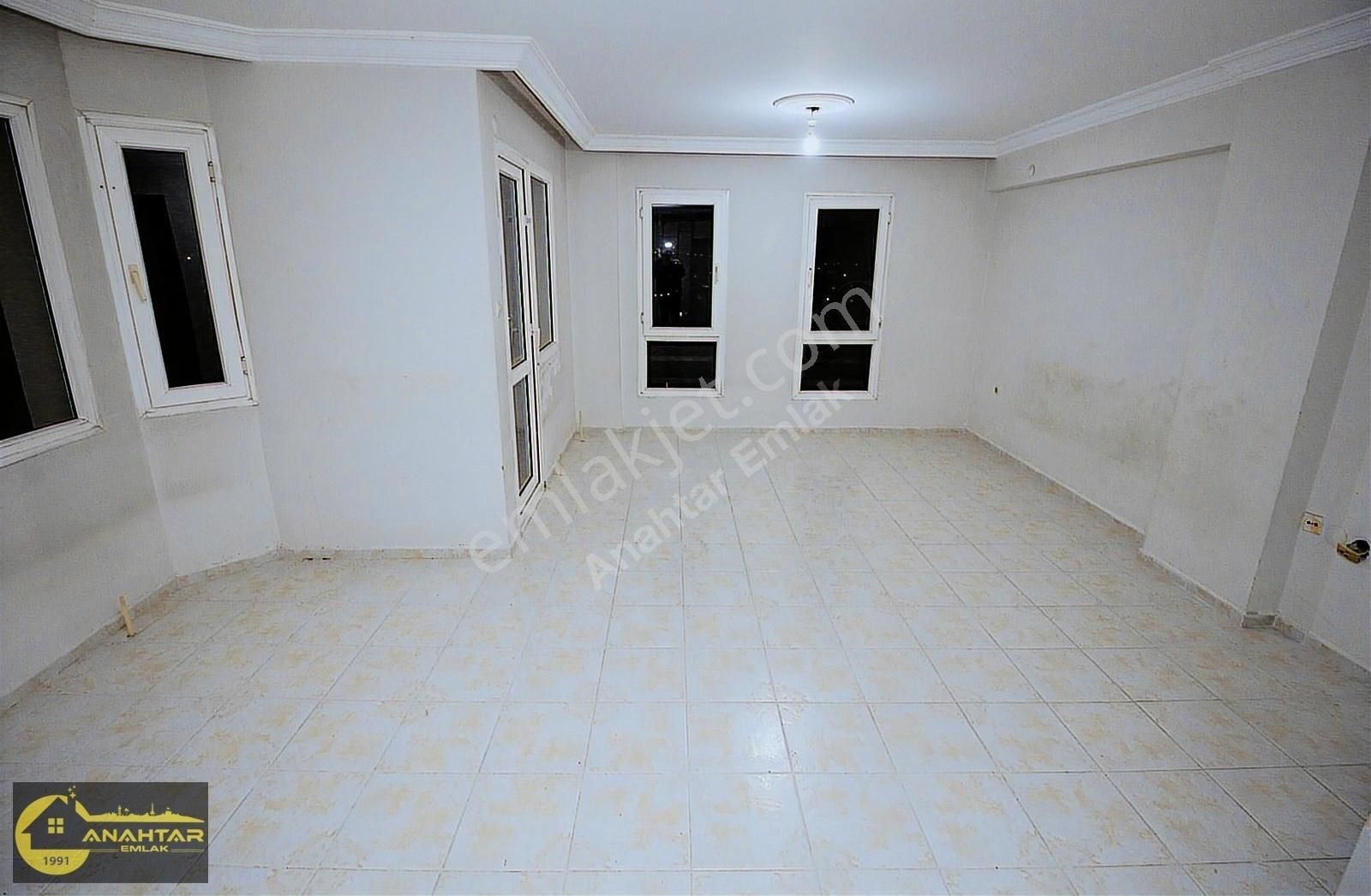 Torbalı Ayrancılar Kiralık Daire Egekent Mevkinde Asansörlü Arakat 2+1