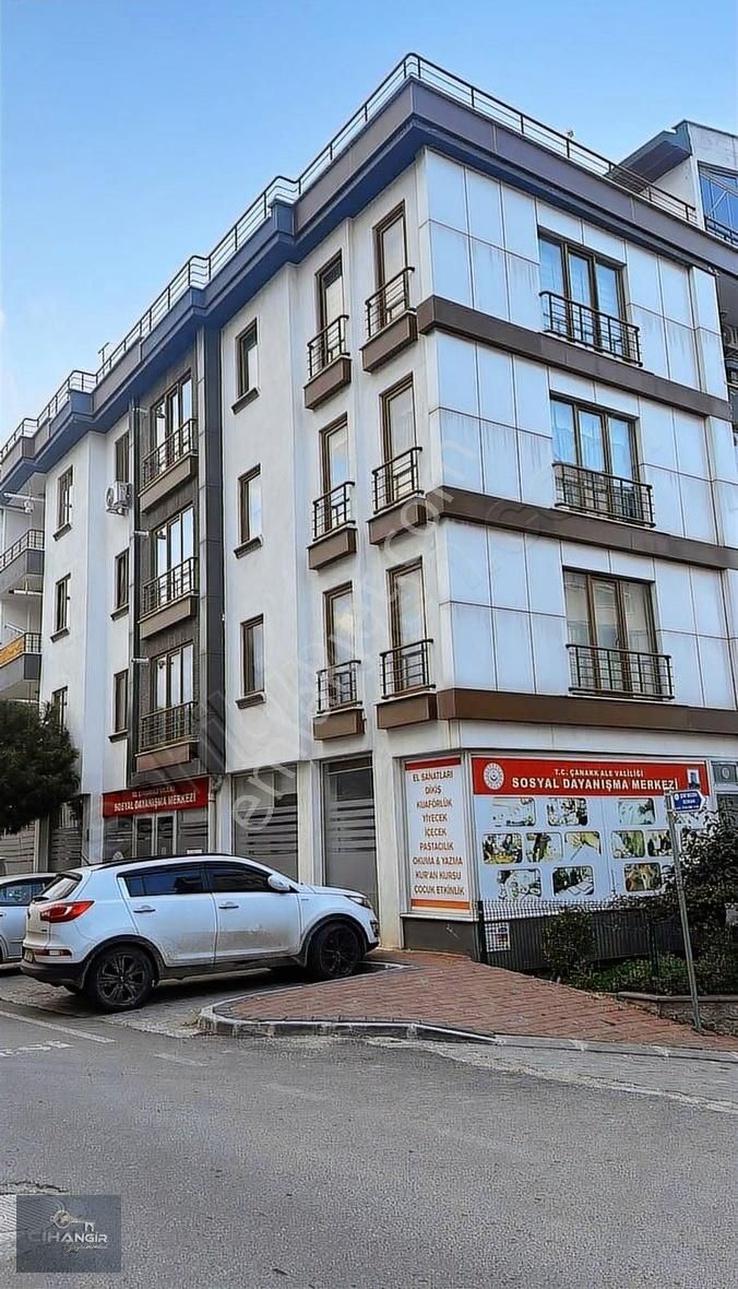 Çanakkale Merkez Kepez Bld. (Cumhuriyet) Satılık Daire Çanakkale Kepez Meydana Yakın 4+1 Dublex İskanlı Boş Daire