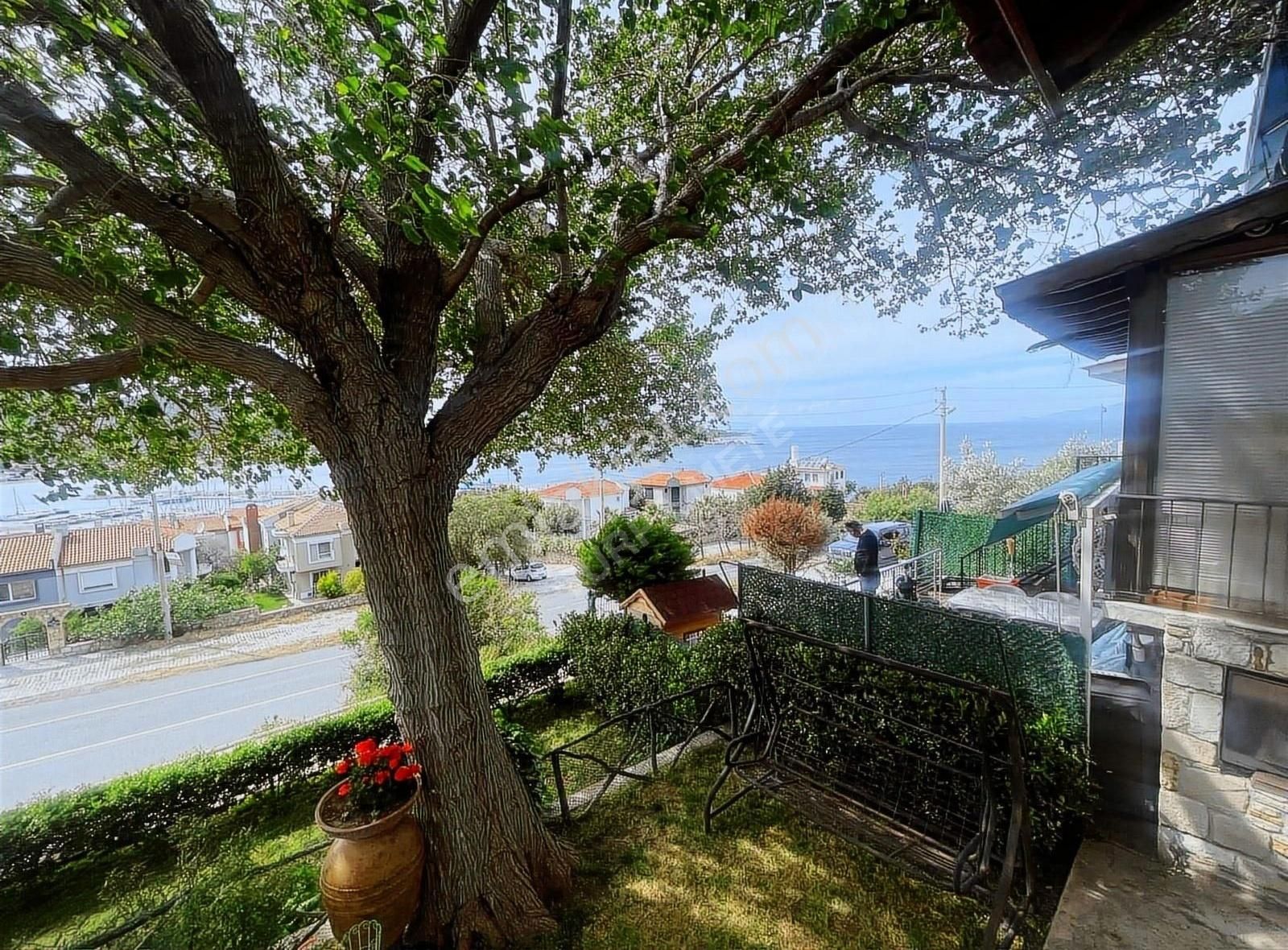 Yenifoçada Deniz Manzaralı Satılık Dubleks - Görsel 13