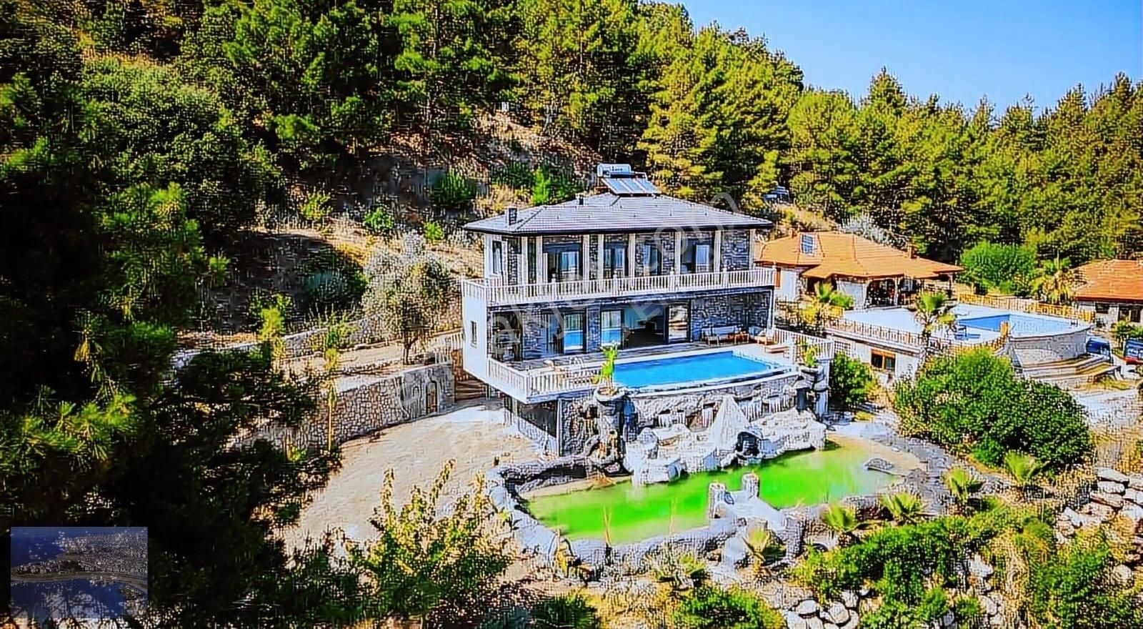 Kumluca Yazır Satılık Villa Olympos'ta Doğa İle İç İçe Havuzlu Eşsiz Güzellikte Villa