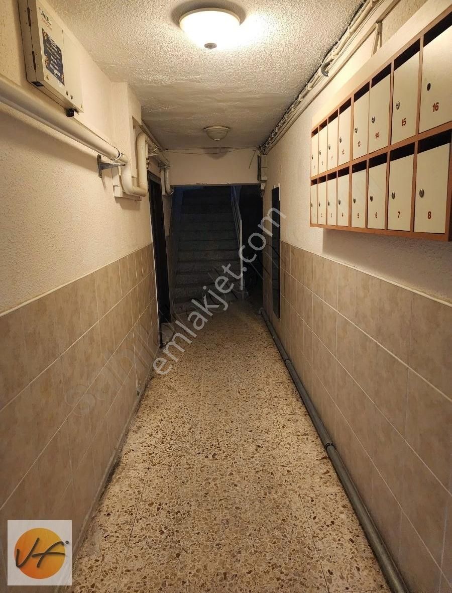 Karabağlar Basın Sitesi Satılık Daire Basın Sitesi Mahallesi İzmir De Satılık Ara Kat 3+1 Daire