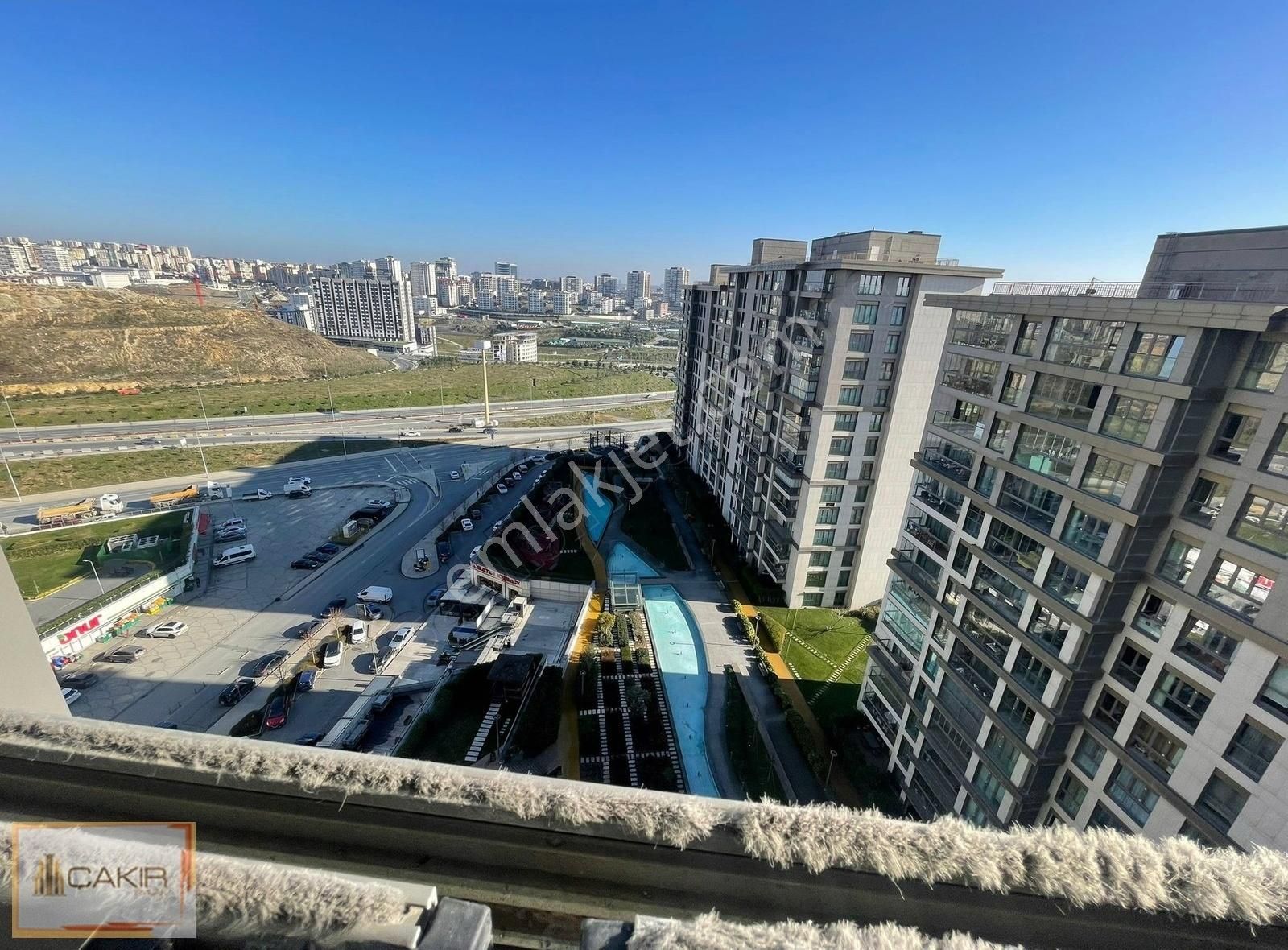 Başakşehir Başakşehir Satılık Daire Başakşehir Nidapark Satılık Peyzaj Cephe 4+1 Daire Full Yapılı