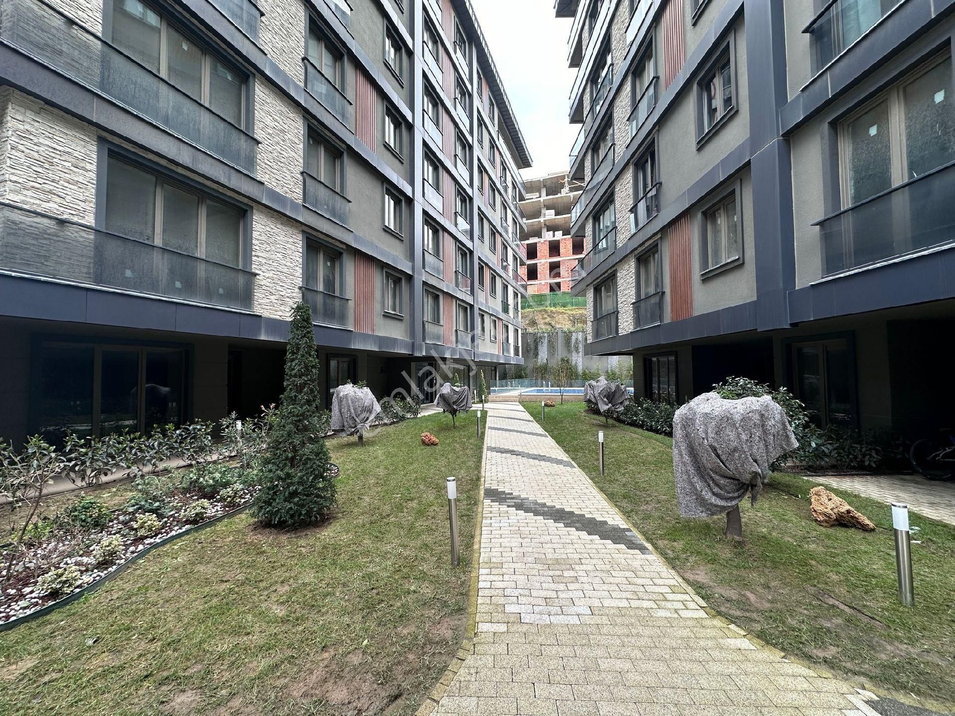 Çengelköy Has Bahçe Evlerinde 3+1 Arakat Geniş Ferah Sıfır Daire
