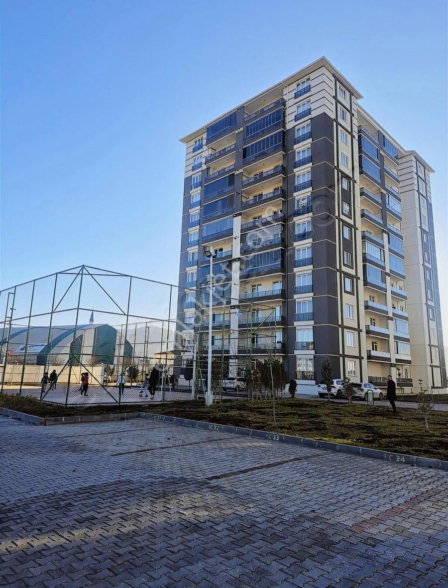 Afyonkarahisar Merkez Erkmen Bld. (Cumhuriyet) Satılık Daire Erkmen Ihlamur Premium Sitesi Satılık 4+1 Daire