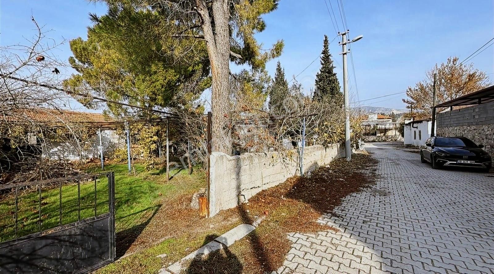 Sarayköy Tepeköy Satılık Müstakil Ev Golden Cıty Den Denizli Tepeköyde Satılık Köy Evi Ve Arsa