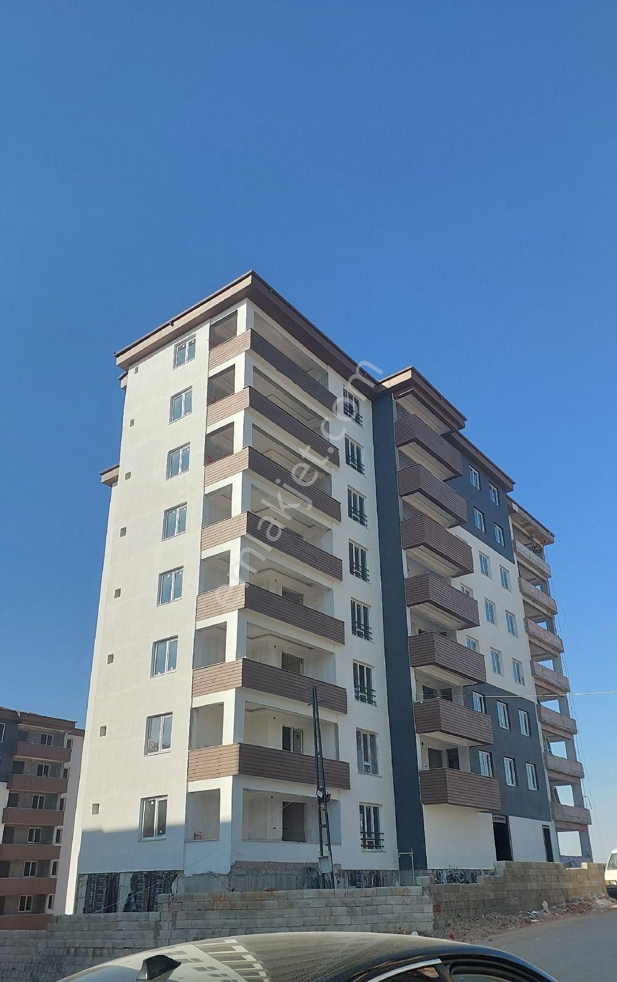 Yükselen Gayrımenkul Abdülkadir Yüksel Hastanesi Arkasında Satılık 2+1 Ultra Lüks Daire