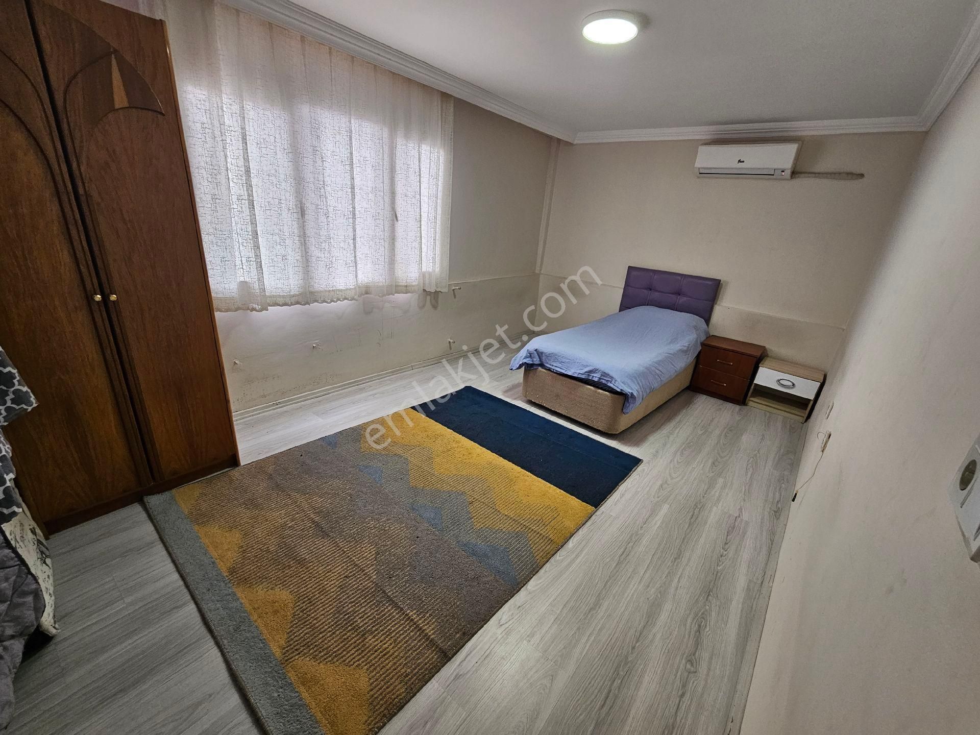 Ege Üniversitesi Dibinde 2+1 Eşyalı 3 Klimalı Kiralık Daire - Görsel 9