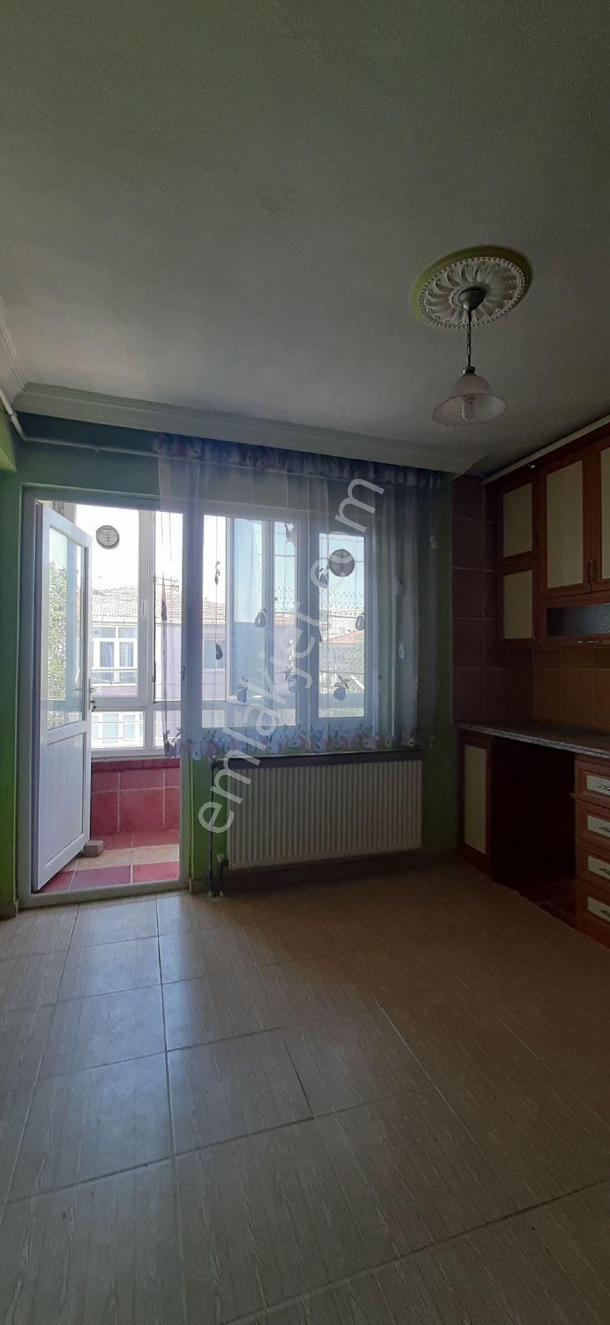 Manisa Akhisar Hürriyet Mah. Satılık 3+1 Daire Devlet Hastanesinin Yanında 2.8750.000tl - Görsel 7