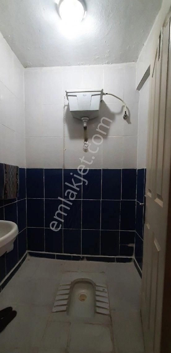 Manisa Akhisar Hürriyet Mah. Satılık 3+1 Daire Devlet Hastanesinin Yanında 2.8750.000tl - Görsel 5
