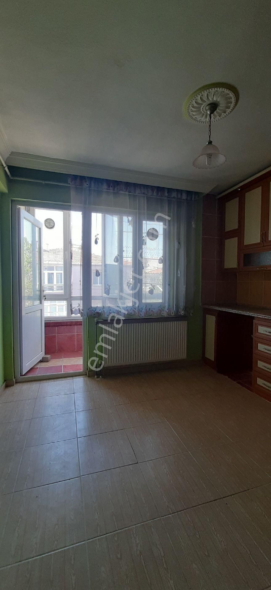 Manisa Akhisar Hürriyet Mah. Satılık 3+1 Daire Devlet Hastanesinin Yanında 2.8750.000tl - Görsel 8