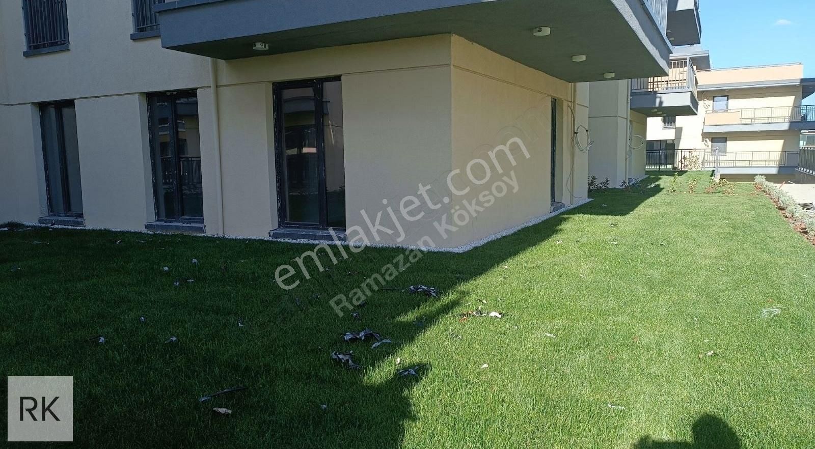 Başakşehir Bahçeşehir 2. Kısım Kiralık Daire Vadi Evleri 2 Emlak Konut Bahçesi 180 M2 4+1 Kiralık Daire