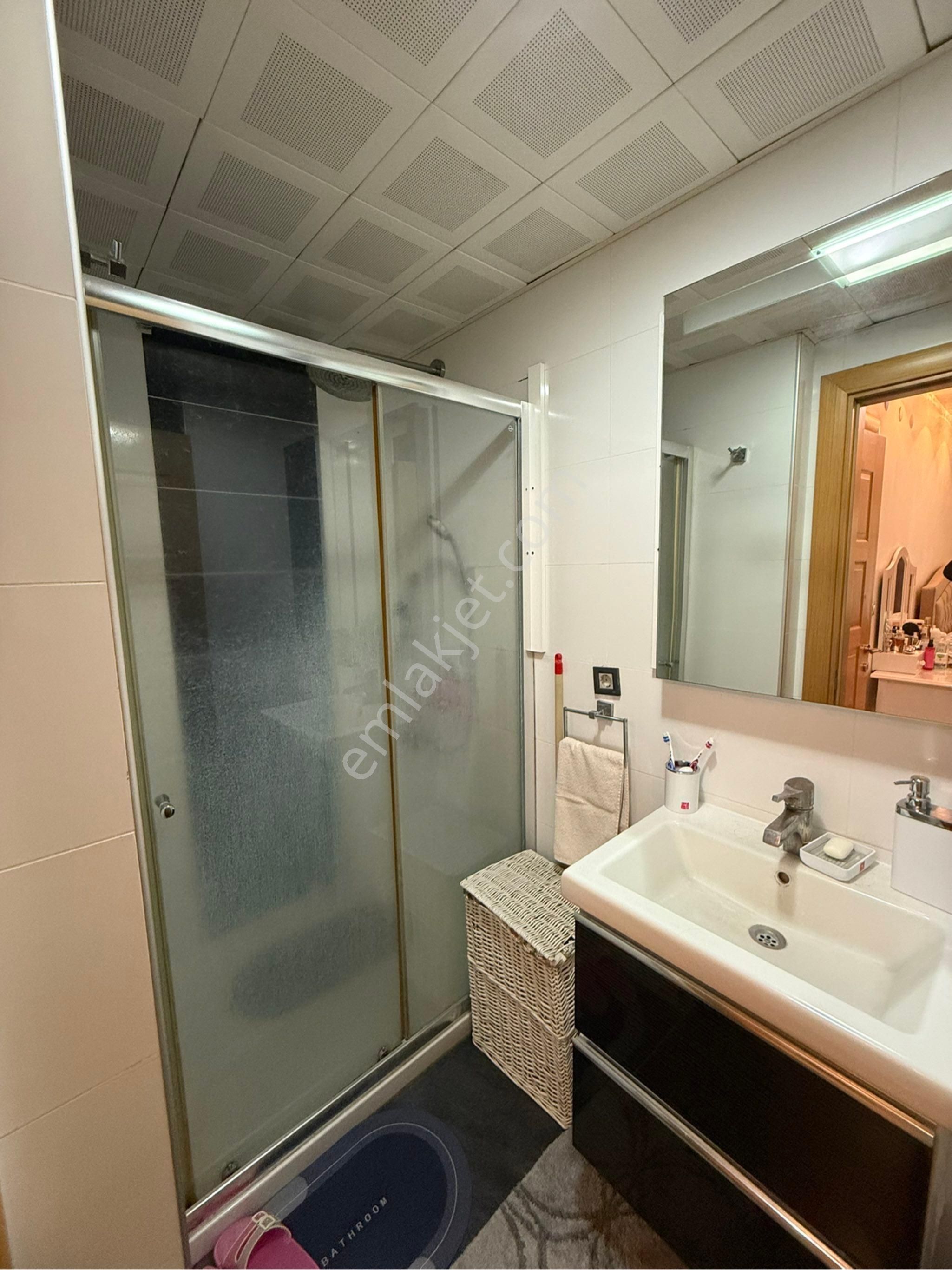 Bayraklı Manavkuyu'da Satılık Ara Kat Lüks Daire - Görsel 9