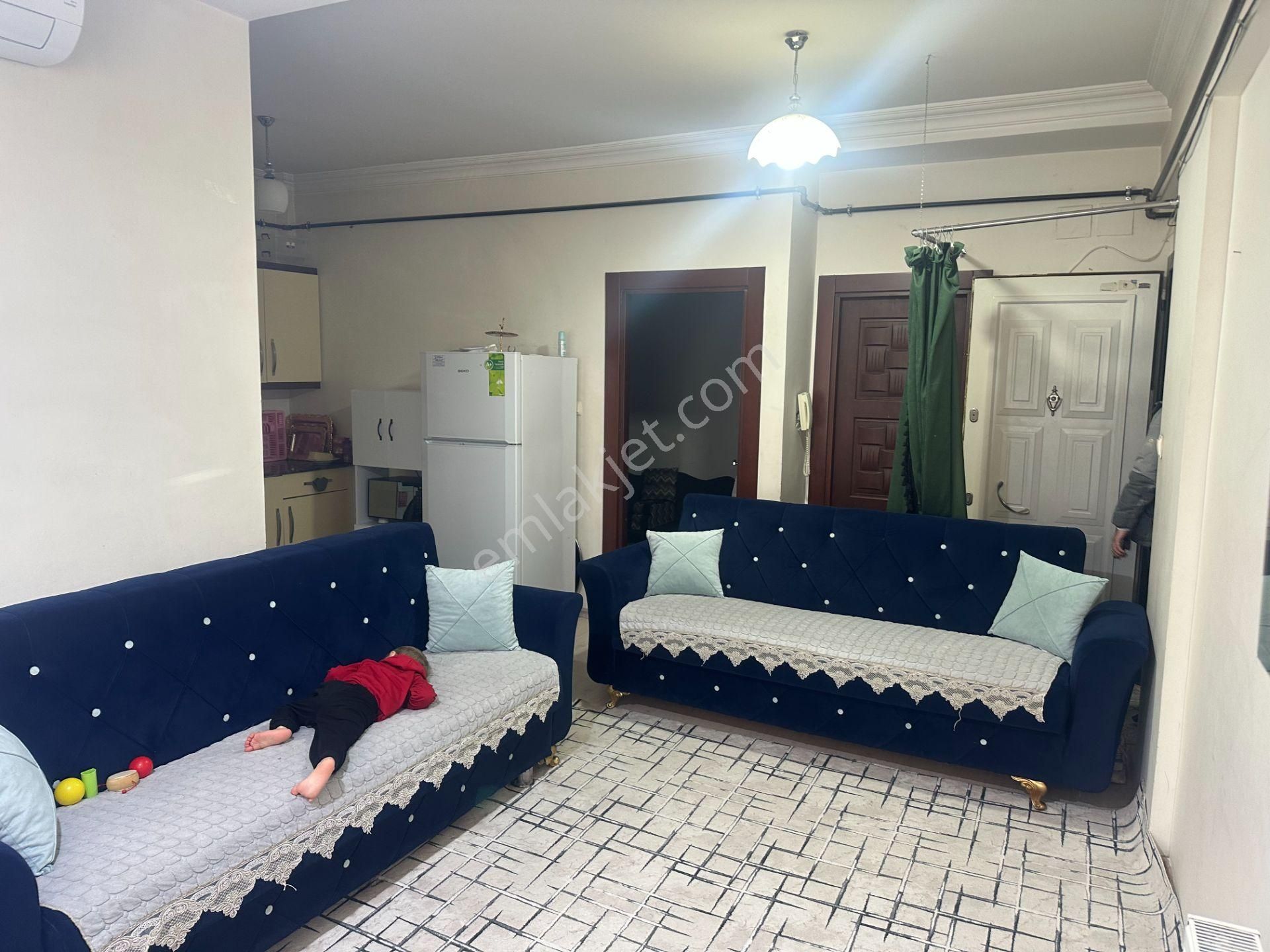 Kilis Merkez Ekrem Çetin Satılık Residence Uyaran79 Gayrimenkul Ünüversite Bölgesinde Hmc Stüdyo 2+1