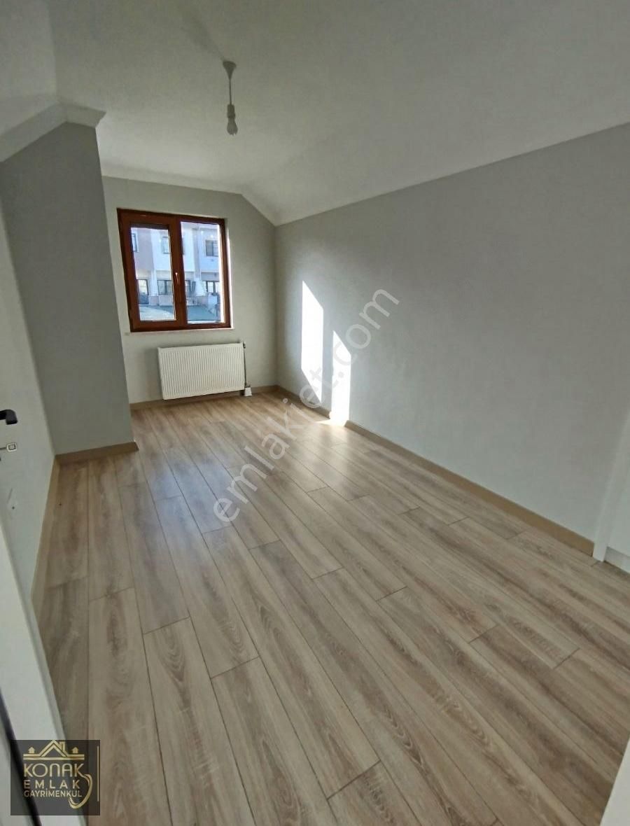 Bahcesehir Boğazkoyde Büyük Bahceli Satılık Köşe Villa - Görsel 20