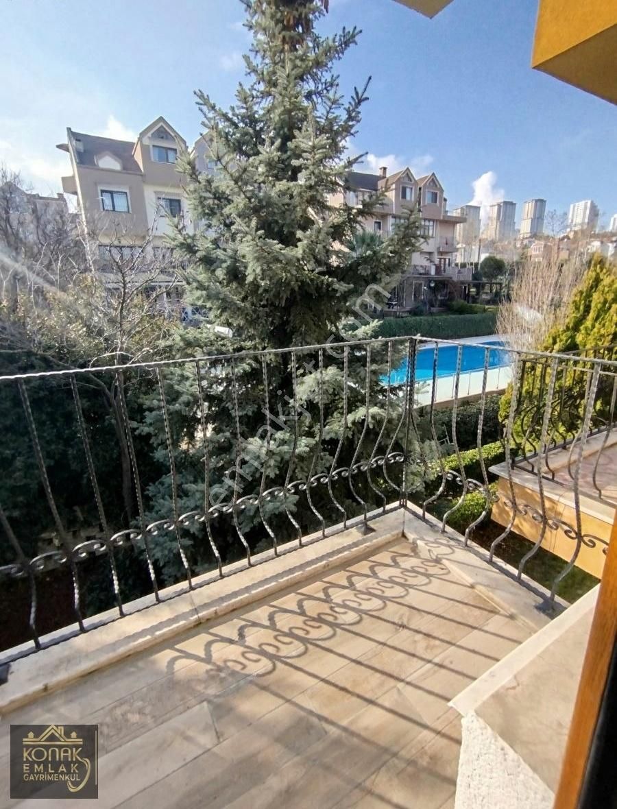 Bahcesehir Boğazkoyde Büyük Bahceli Satılık Köşe Villa - Görsel 12