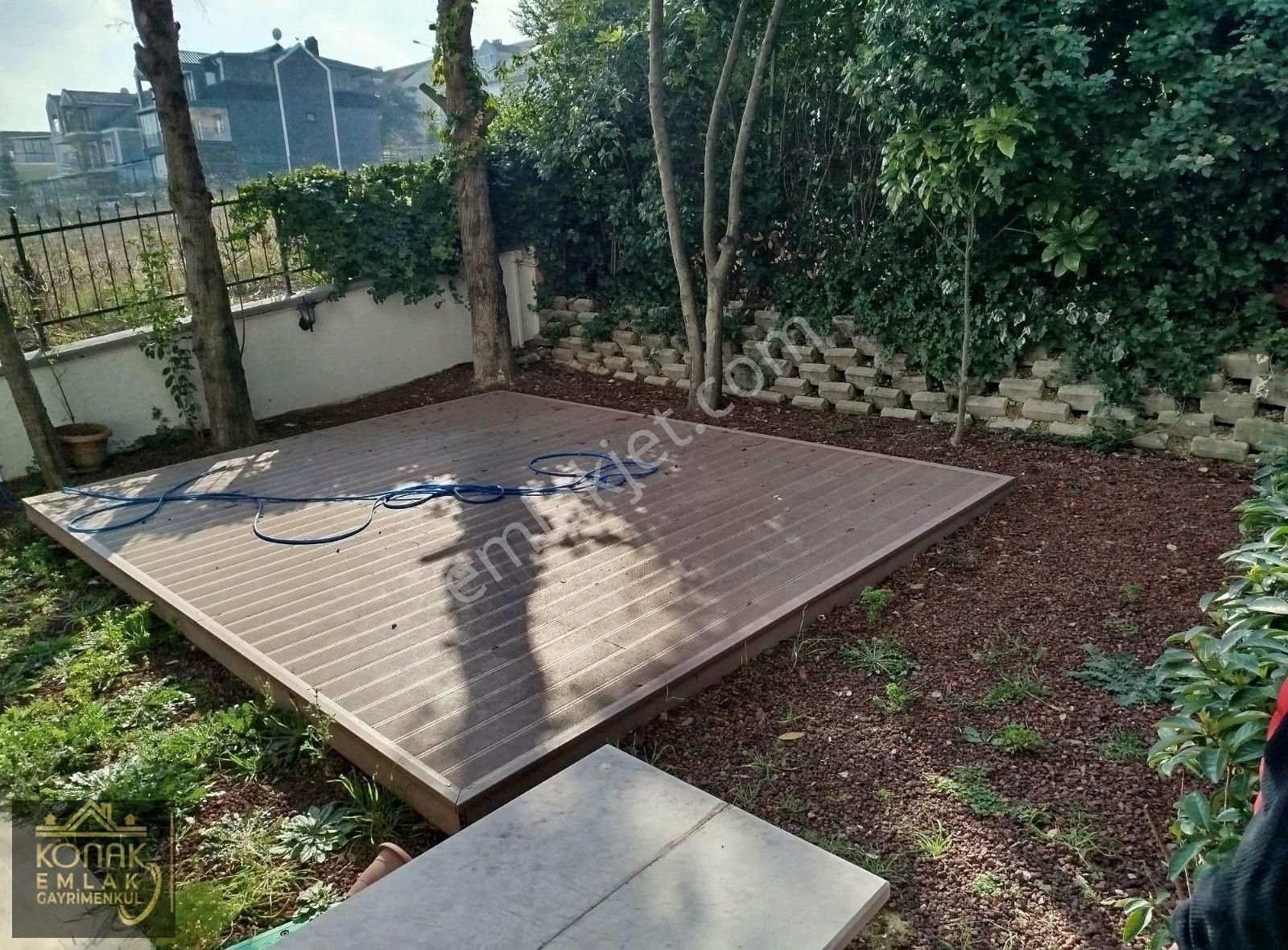 Bahcesehir Boğazkoyde Büyük Bahceli Satılık Köşe Villa - Görsel 25