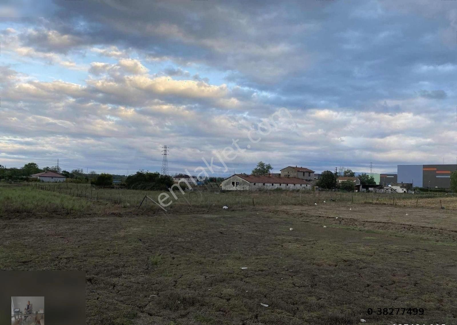 Tekkeköy Hurdacılar Sitesinde Satılık 2140 M2 Ticari Arsa - Görsel 14