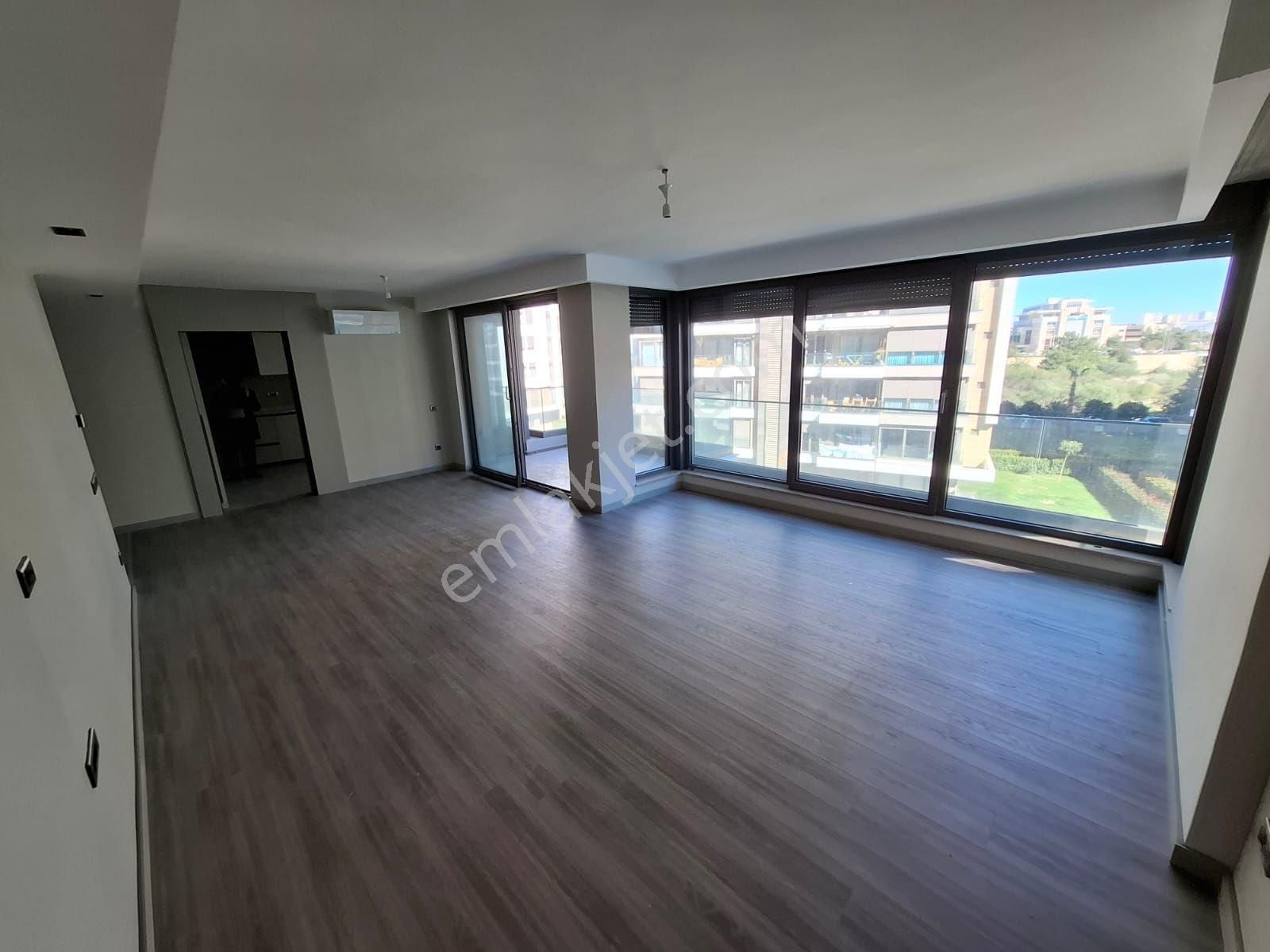 Konyaaltı Uncalı Satılık Residence Uncalı Mahallesi 2+1 Konsept Rezidans İçerisinde Emsalsiz Satılık Arakat Daire