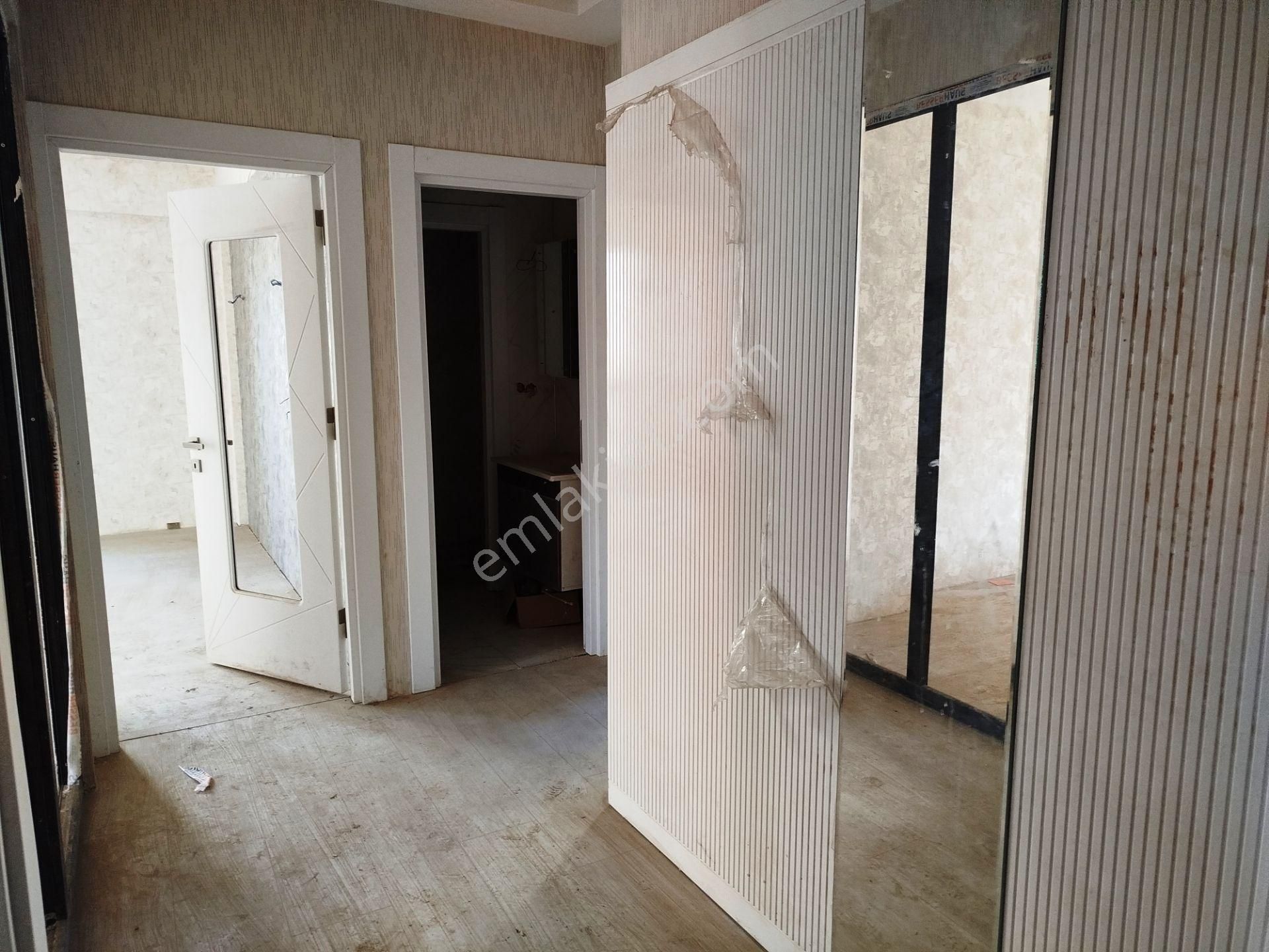 Baha'dan Küçük Kumköprü Cd. Site İçerisinde Geniş Kullanışlı 2+1 - Görsel 24