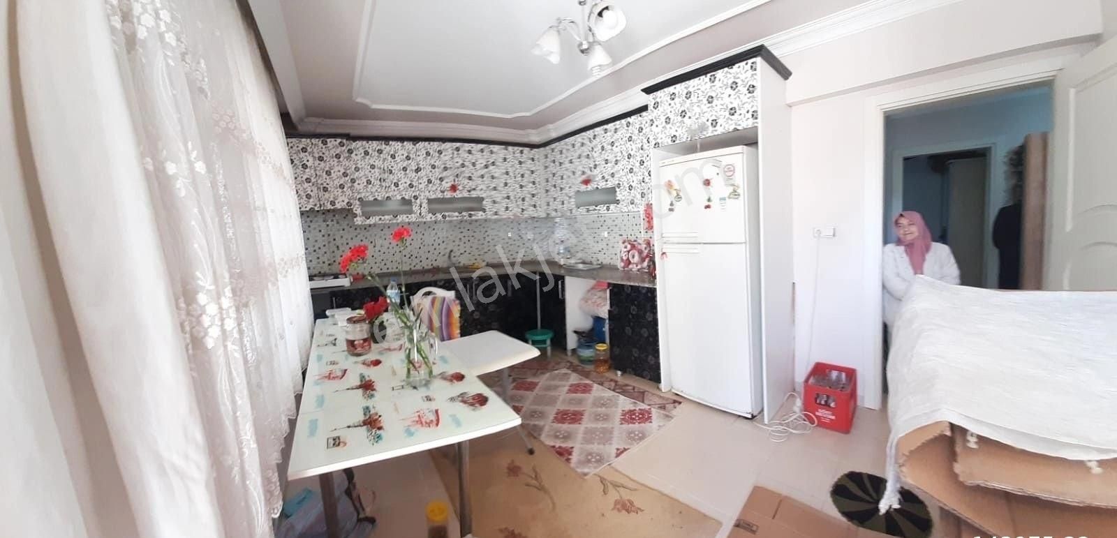 Manisa Akhisar Hürriyet Mah. Satılık 2+1 Daire Dükkan 4.000.000tl - Görsel 6