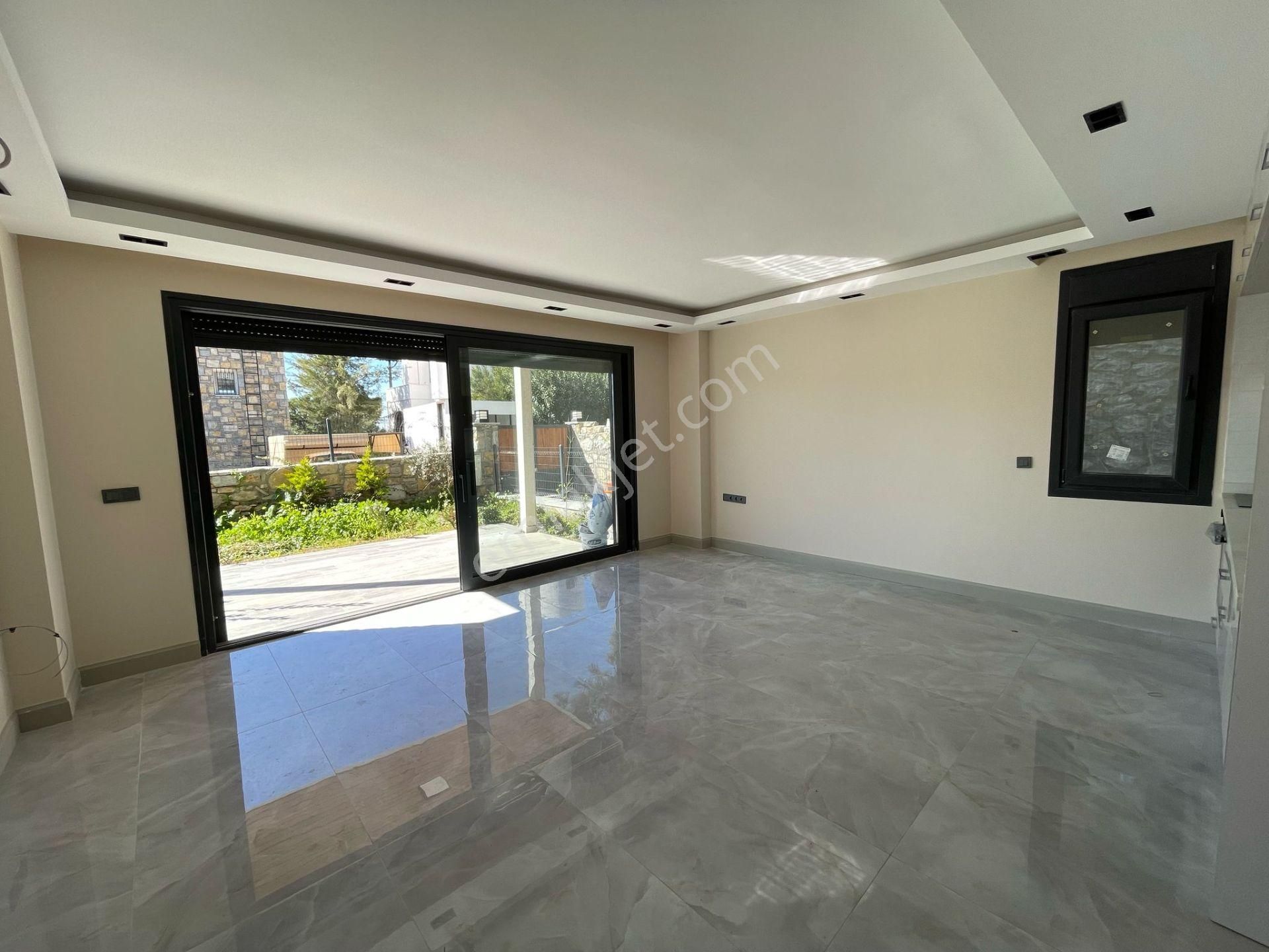 Bodrum Konacık’ta Modern Ve Lüks Bahçe Katı Satılık Daire! 🌿 - Görsel 2