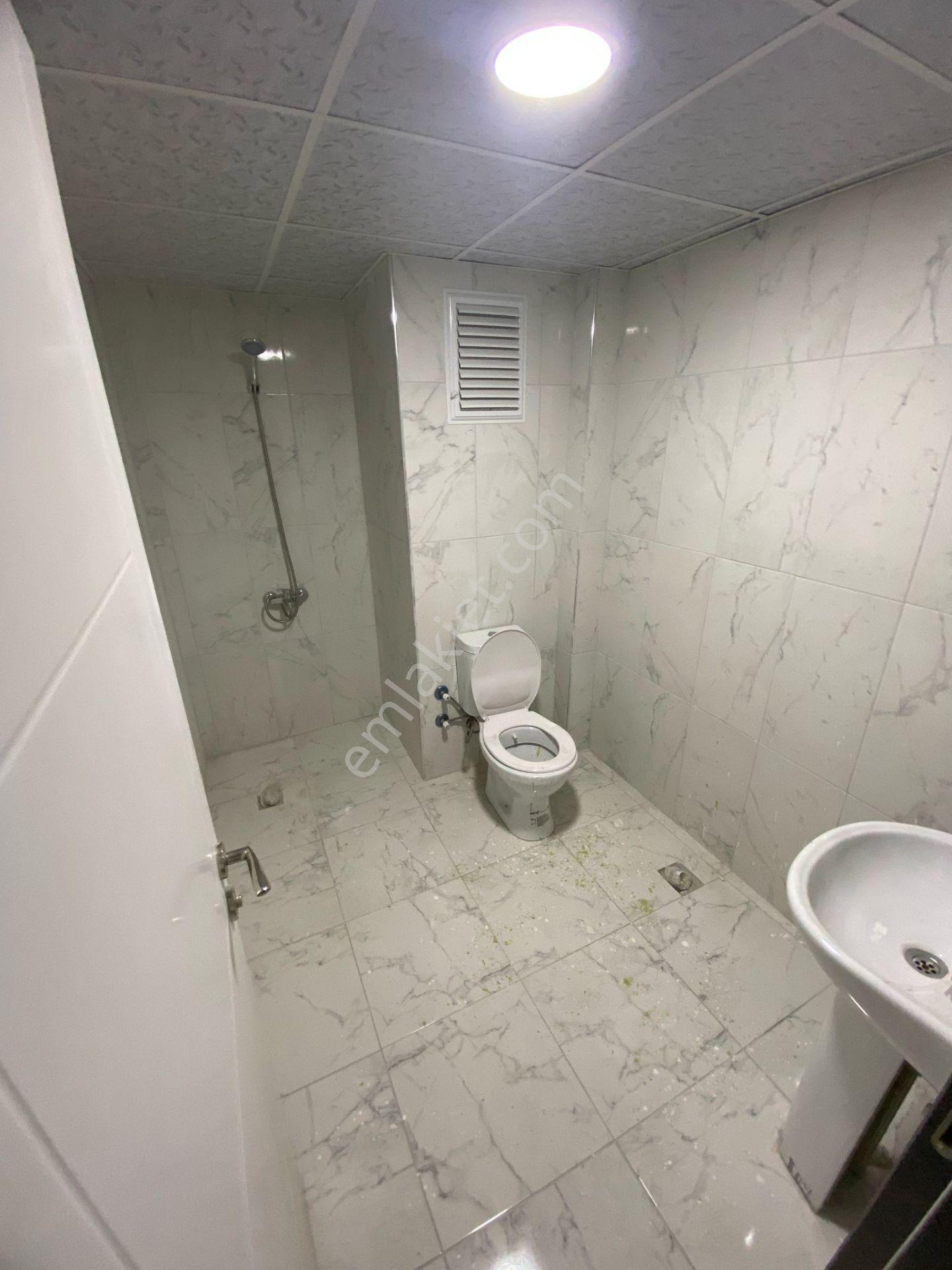 Kumlubel Mahallesinde 3+1 Geniş Asansörlü Satılık Daire - Görsel 12