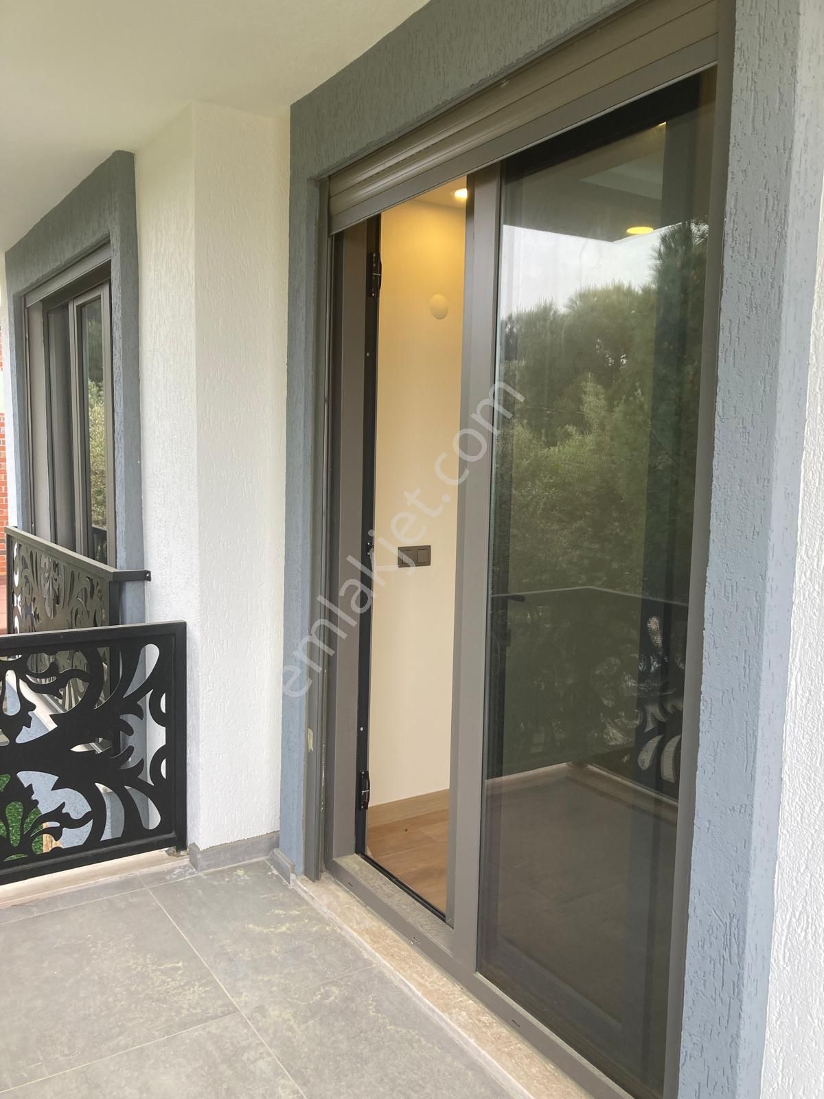 Küçükkuyu Sahil Mahallesinde Sıfır Müstakil Akıllı Villa - Görsel 29