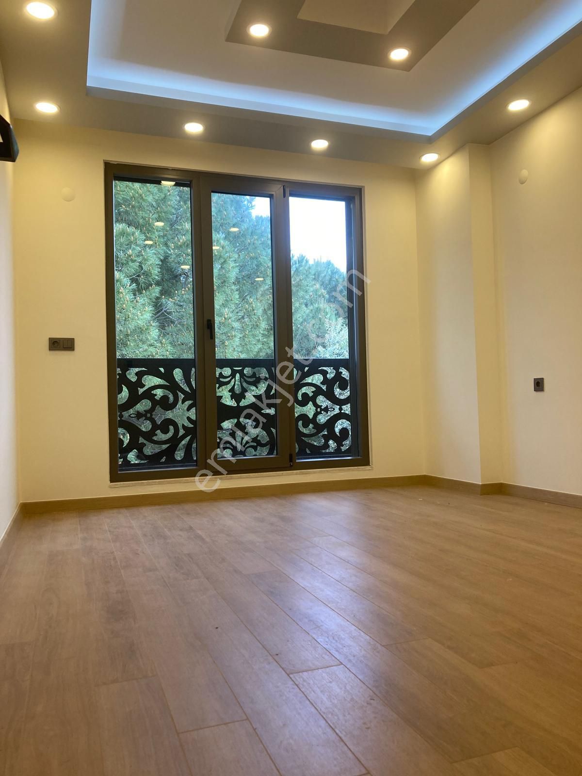 Küçükkuyu Sahil Mahallesinde Sıfır Müstakil Akıllı Villa - Görsel 24