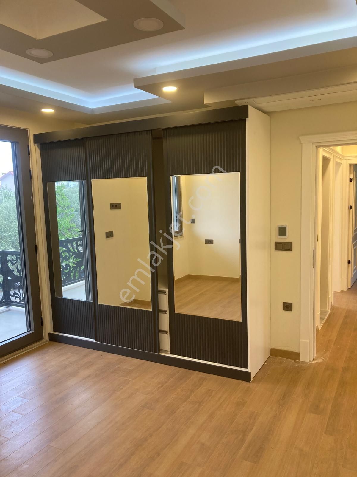 Küçükkuyu Sahil Mahallesinde Sıfır Müstakil Akıllı Villa - Görsel 21