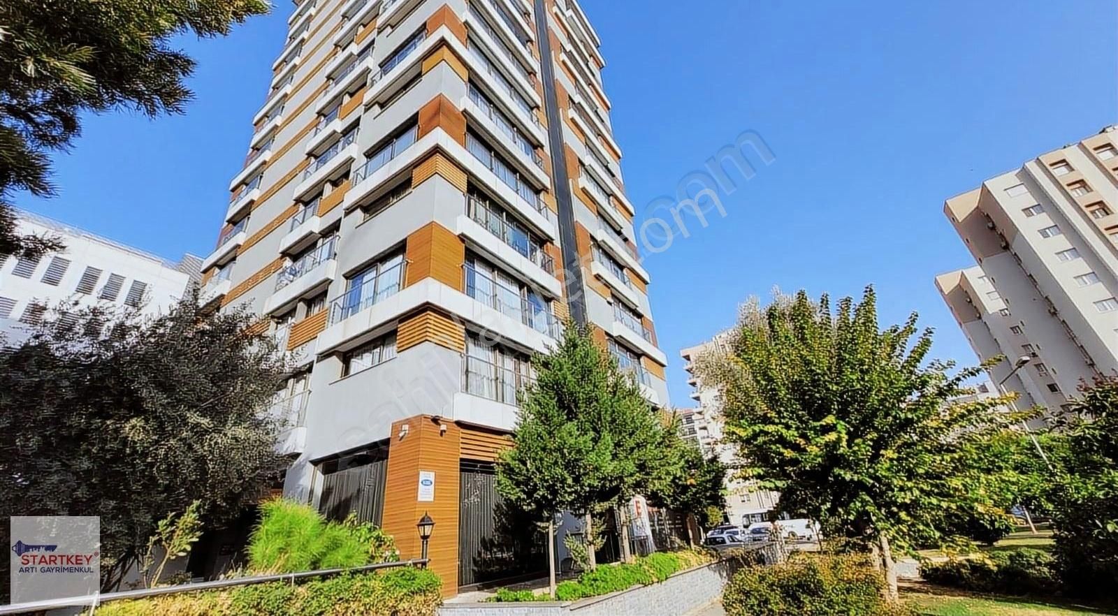 Karşıyaka İmbatlı Kiralık Daire Karşıyaka Loca Residence Eşyalı Kiralık 1+1 Daire