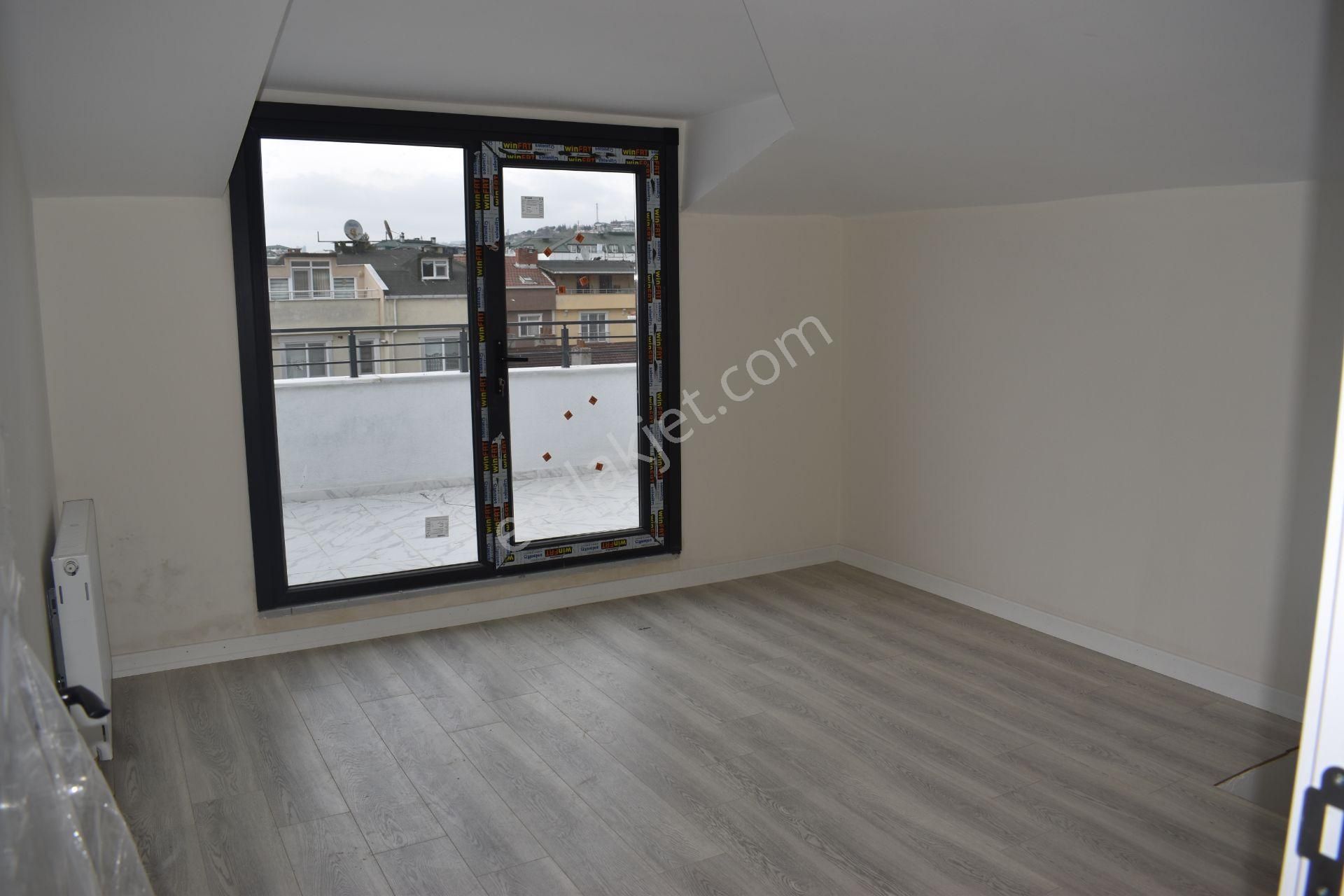 Büyükçekmece Dizdariye Mah De Manzaralı Lüx Sıfır 4+2 Dubleks - Görsel 30