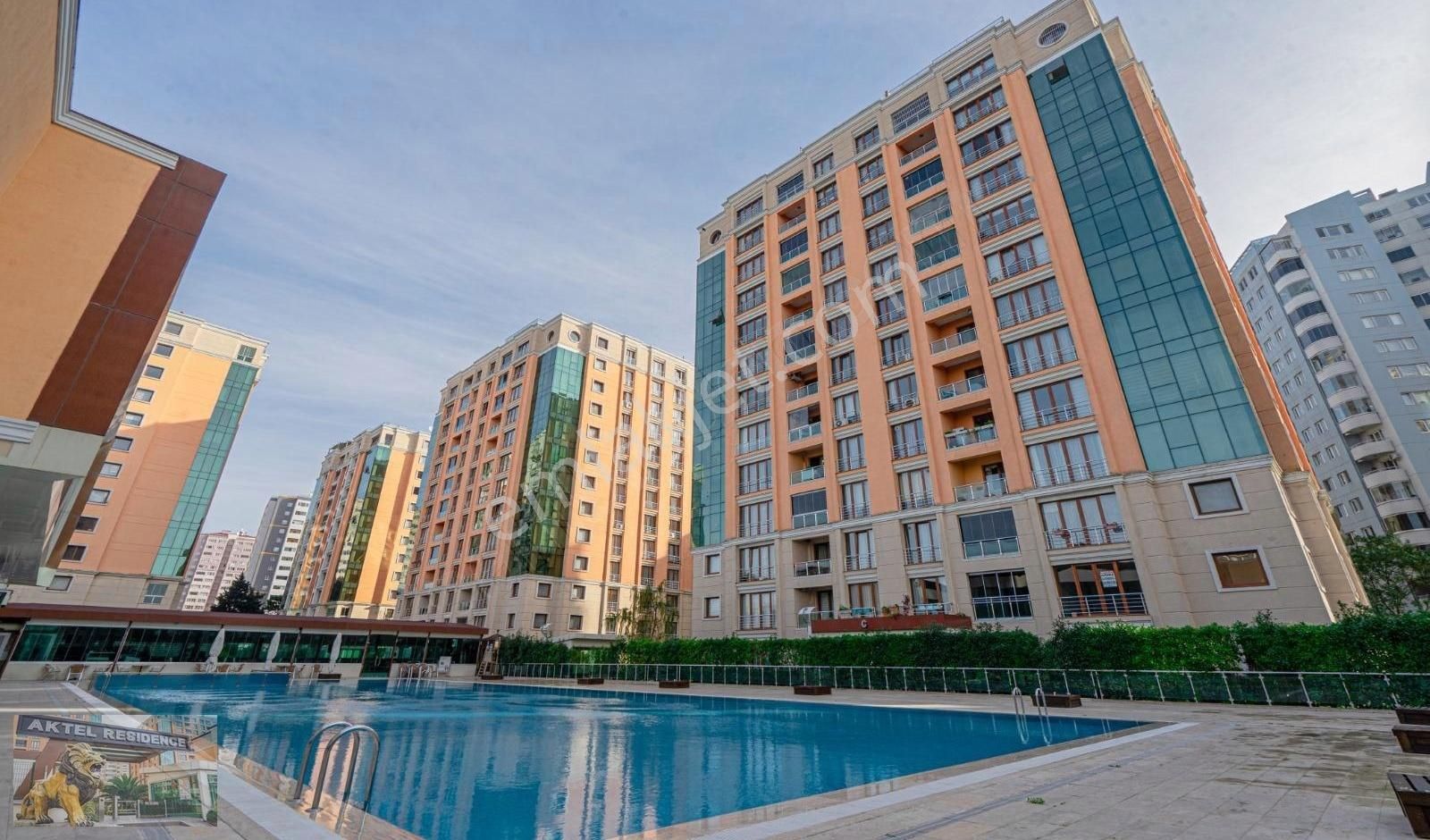 Beylikdüzü Adnan Kahveci Site İçerisinde Satılık Daire Aktel Residence Satış Ofisinden Deniz Ve Havuz Manzaralı164m²3+1